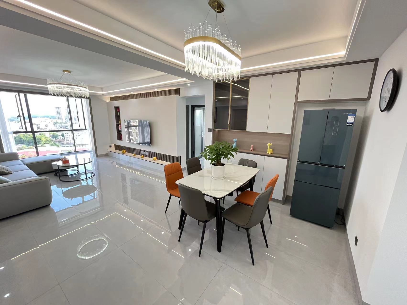 嘉天紫东苑 4室2厅2卫 68.8万 嘉天紫东苑 4室2厅2卫 68.8万室内图