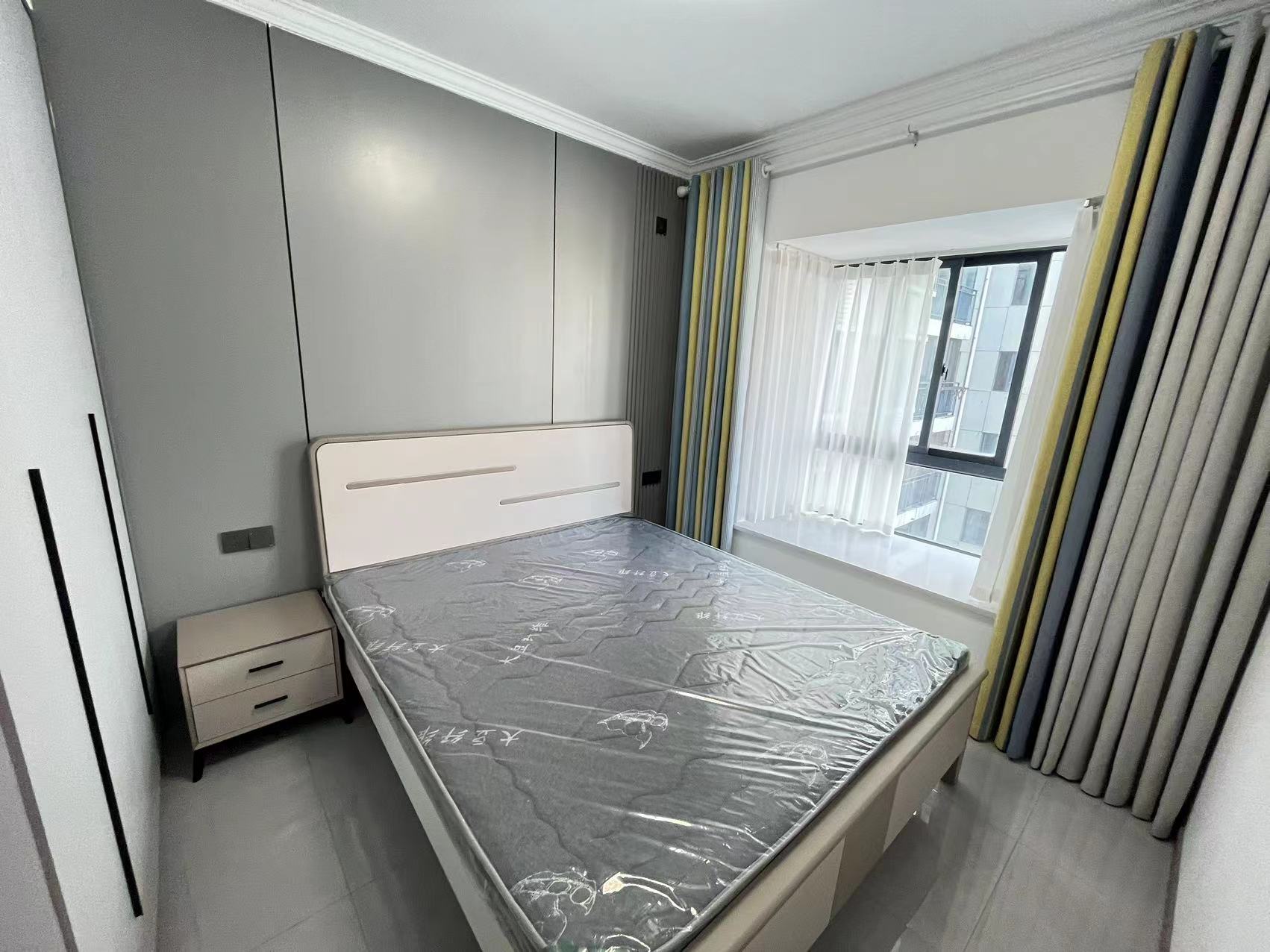 嘉天紫东苑 4室2厅2卫 68.8万 嘉天紫东苑 4室2厅2卫 68.8万室内图