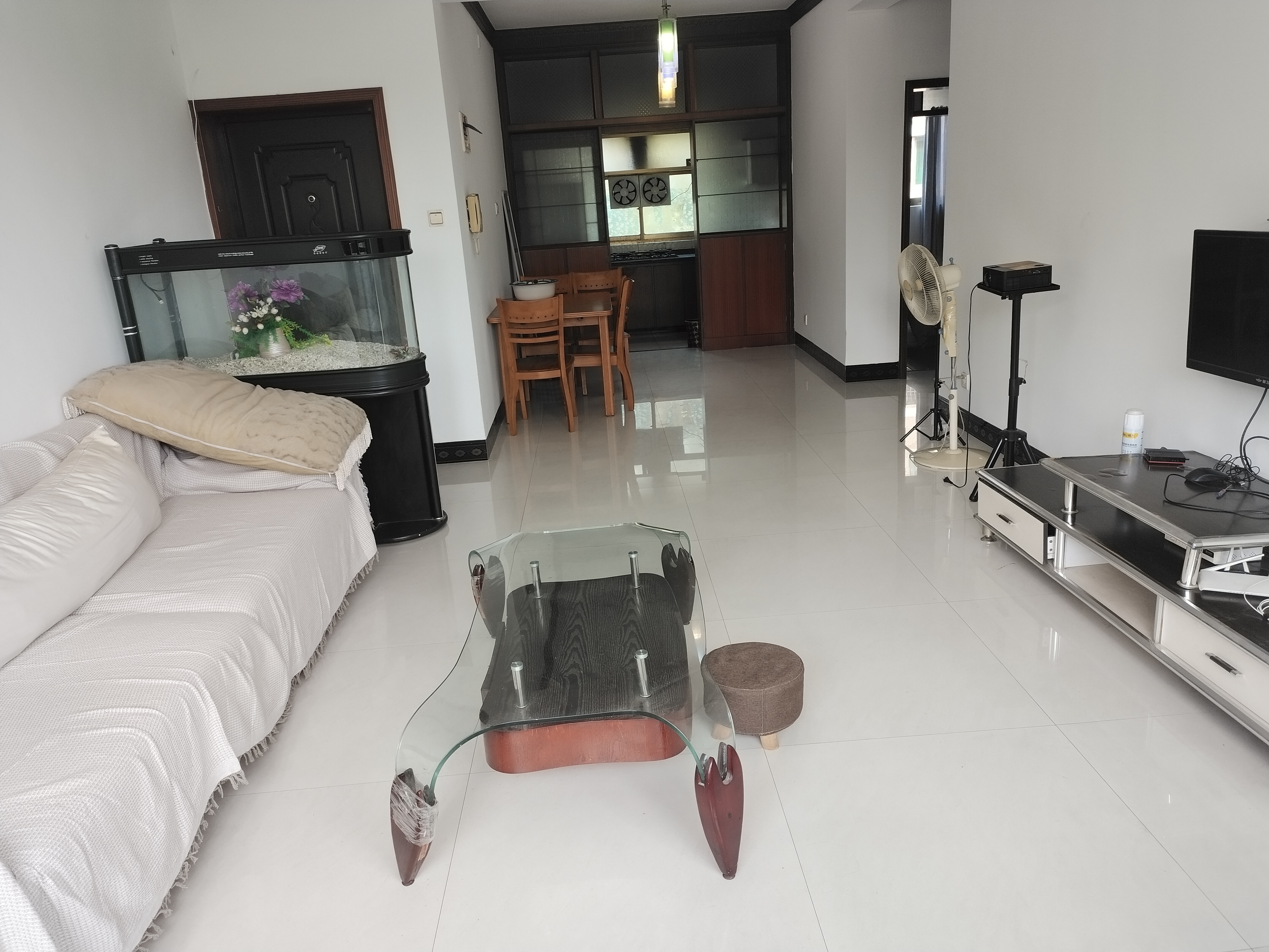 天鹅花园 2室2厅1卫 42.8万 天鹅花园 2室2厅1卫 42.8万室内图