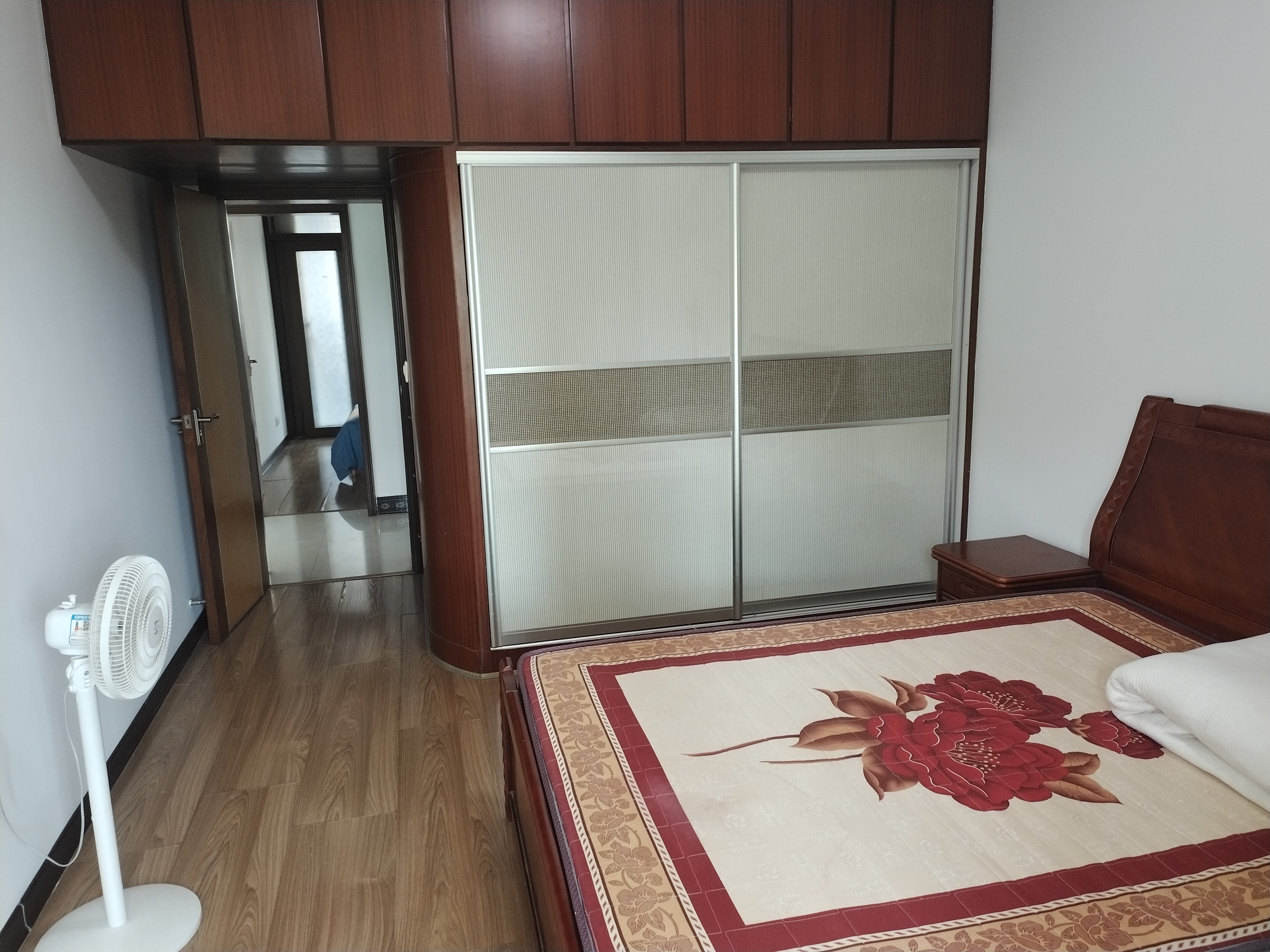 天鹅花园 2室2厅1卫 42.8万 天鹅花园 2室2厅1卫 42.8万室内图