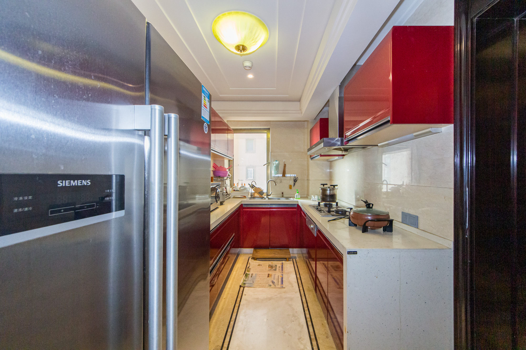 楚天逸品 3室2厅2卫 200.0万 楚天逸品 3室2厅2卫 200.0万厨房