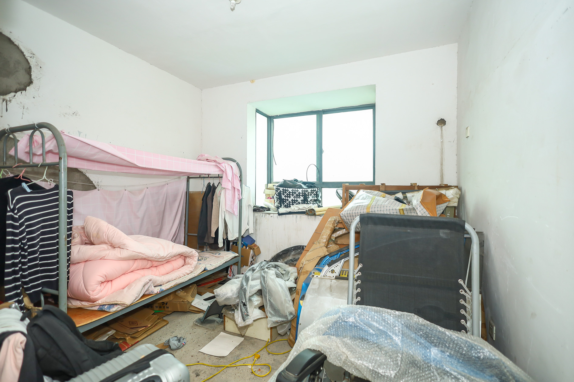 申湘宽境 3室2厅2卫 72.8万 申湘宽境 3室2厅2卫 72.8万卧室