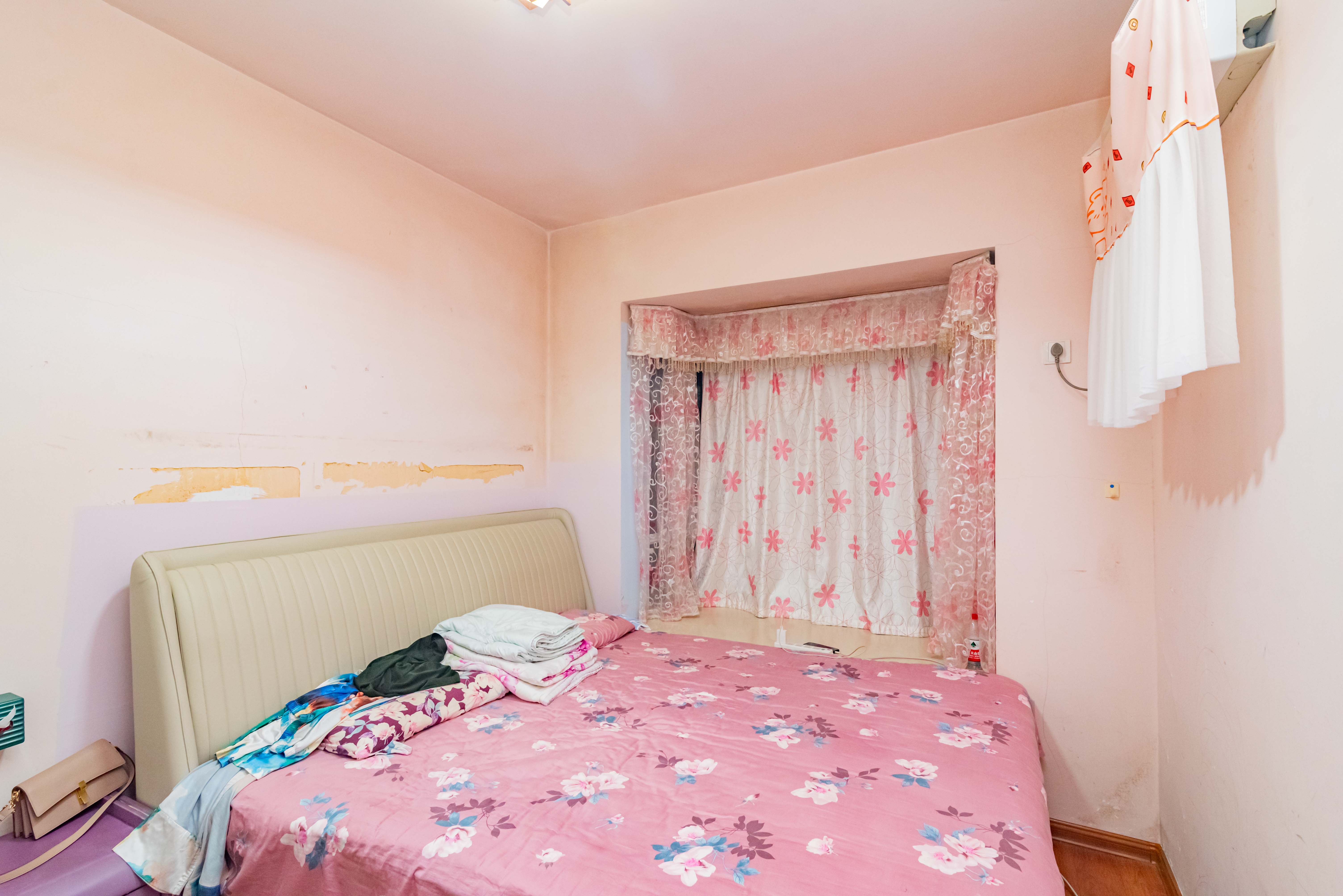 月湖兰庭 2室2厅1卫 58.0万 月湖兰庭 2室2厅1卫 58.0万卧室