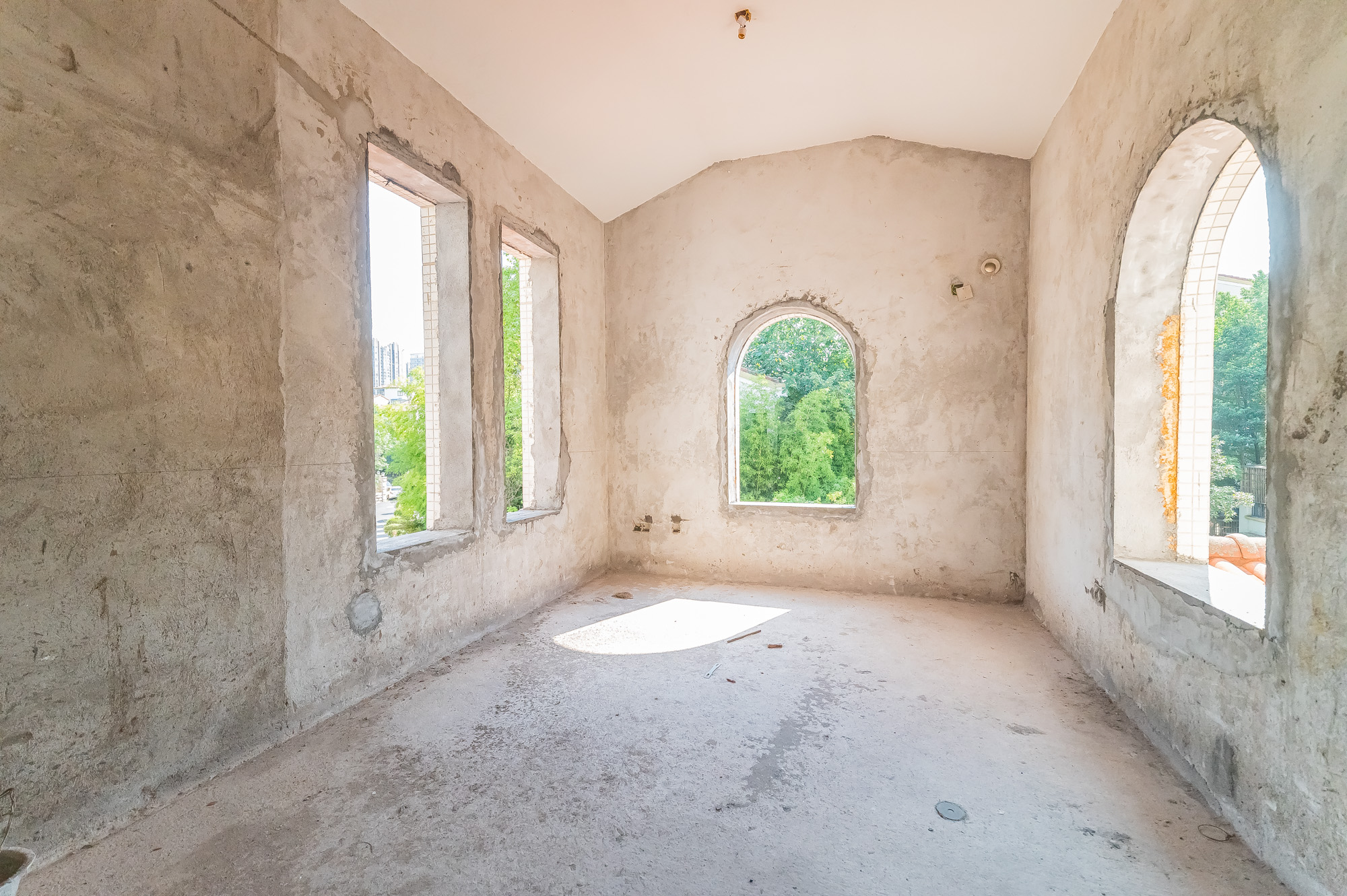 鹏基诺亚山林 6室3厅3卫 450.0万 鹏基诺亚山林 6室3厅3卫 450.0万其他