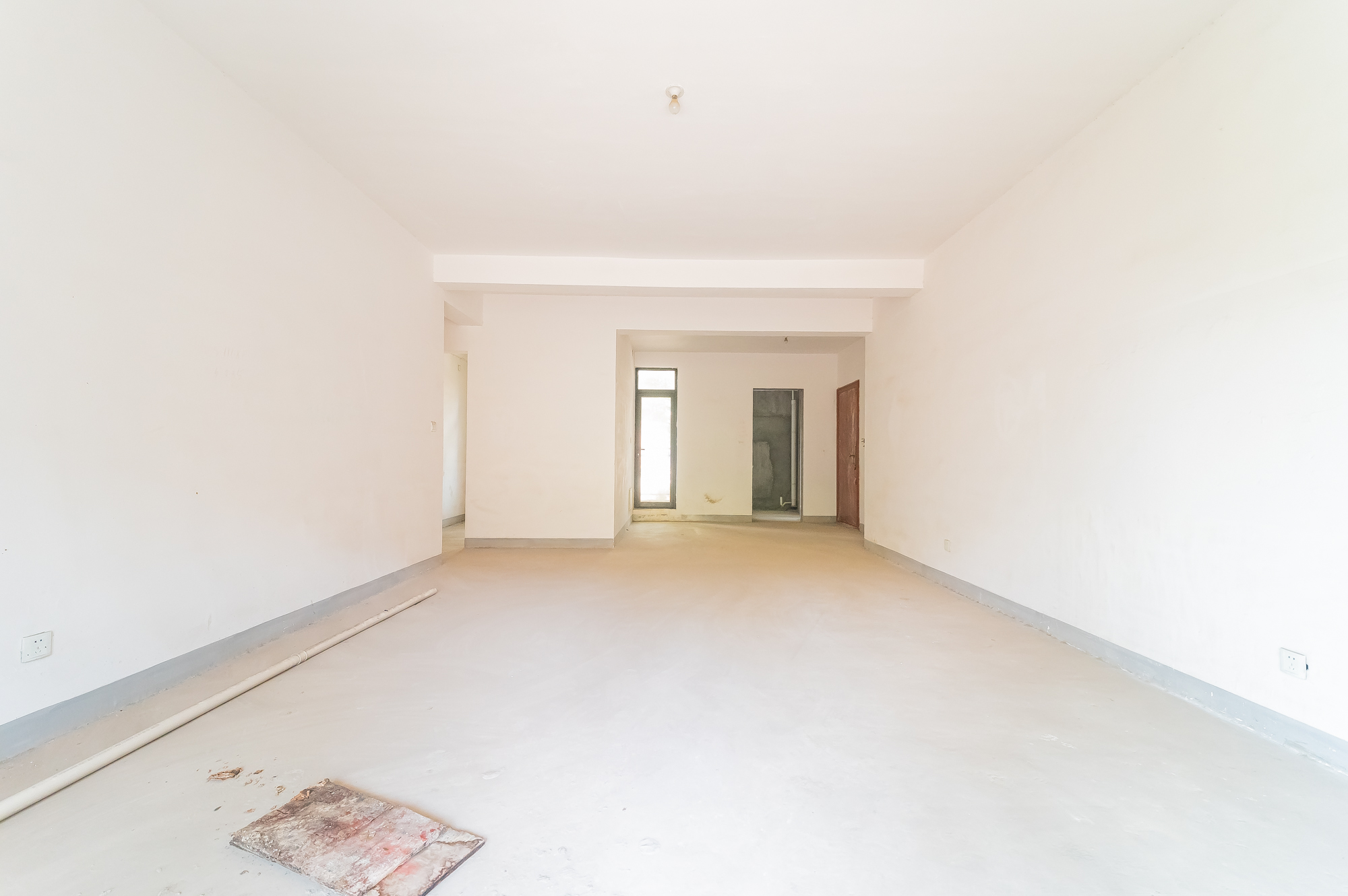 星湖湾一期洋房 4室2厅1卫 148.0万 星湖湾一期洋房 4室2厅1卫 148.0万客厅