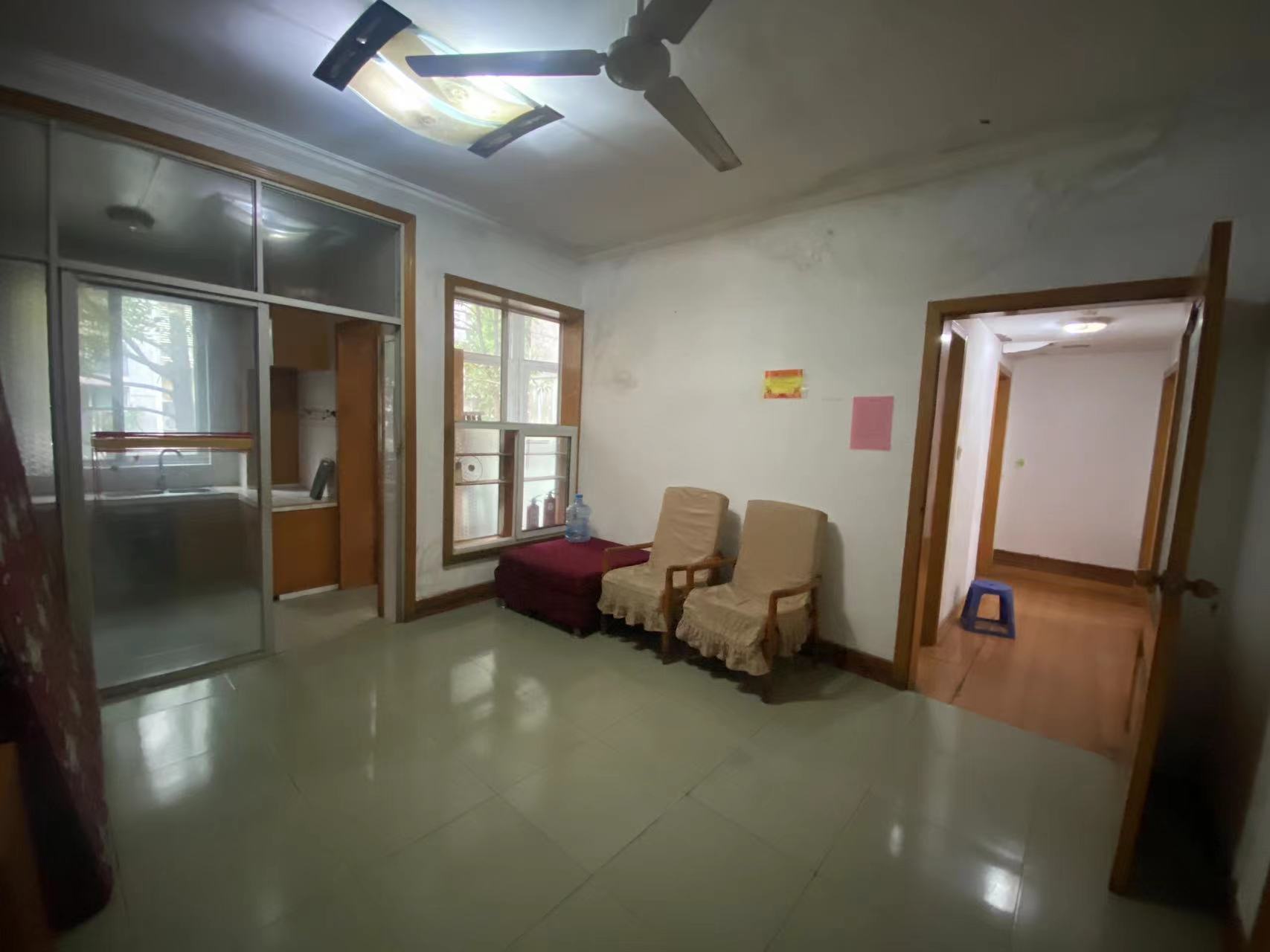 西子花园 3室2厅2卫 39.8万 西子花园 3室2厅2卫 39.8万室内图