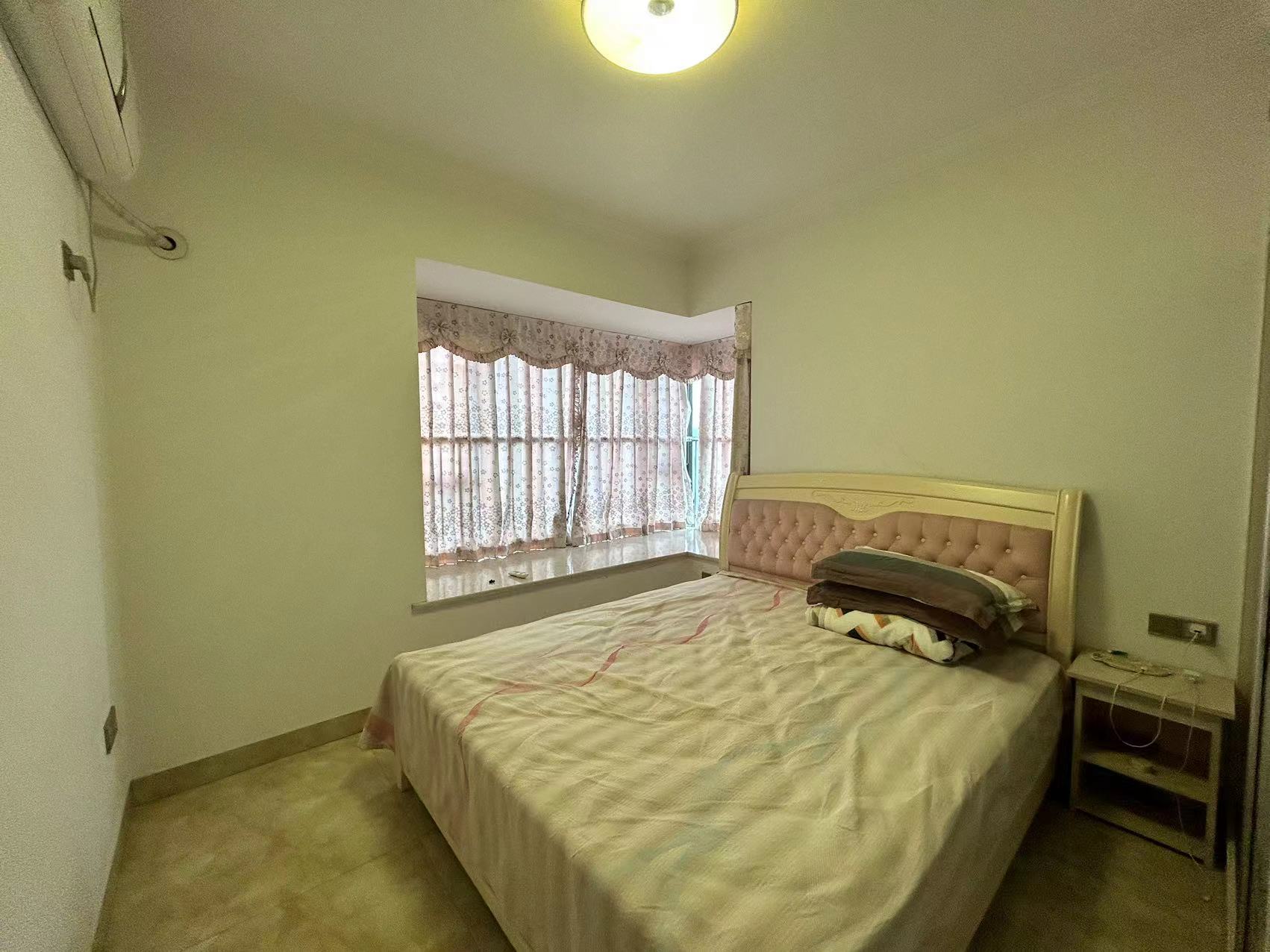 水岸花城(翠堤湾) 3室2厅1卫 69.0万 水岸花城(翠堤湾) 3室2厅1卫 69.0万室内图