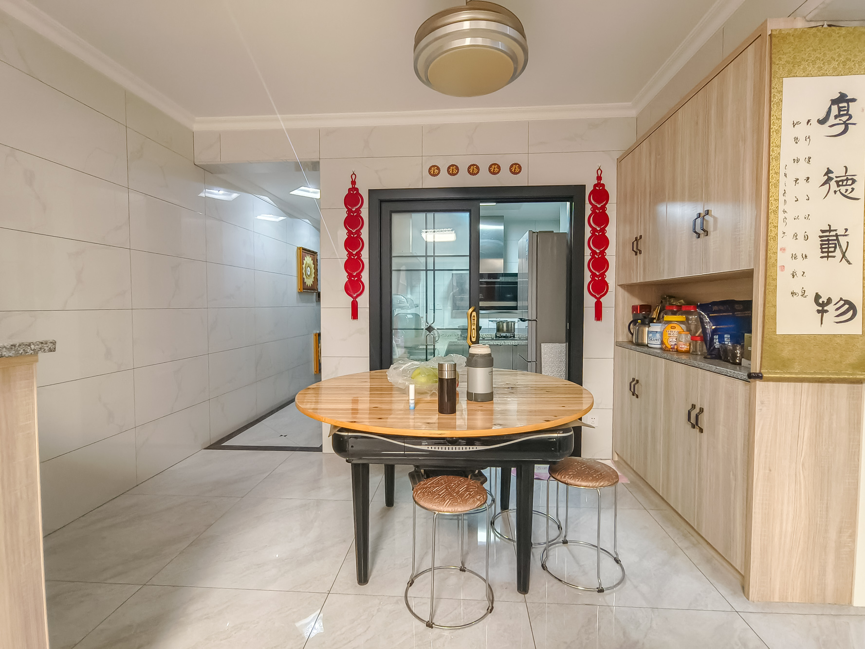 和悦城(蟠龙景苑)  3室2厅1卫    68.0万 和悦城(蟠龙景苑)  3室2厅1卫    68.0万客厅