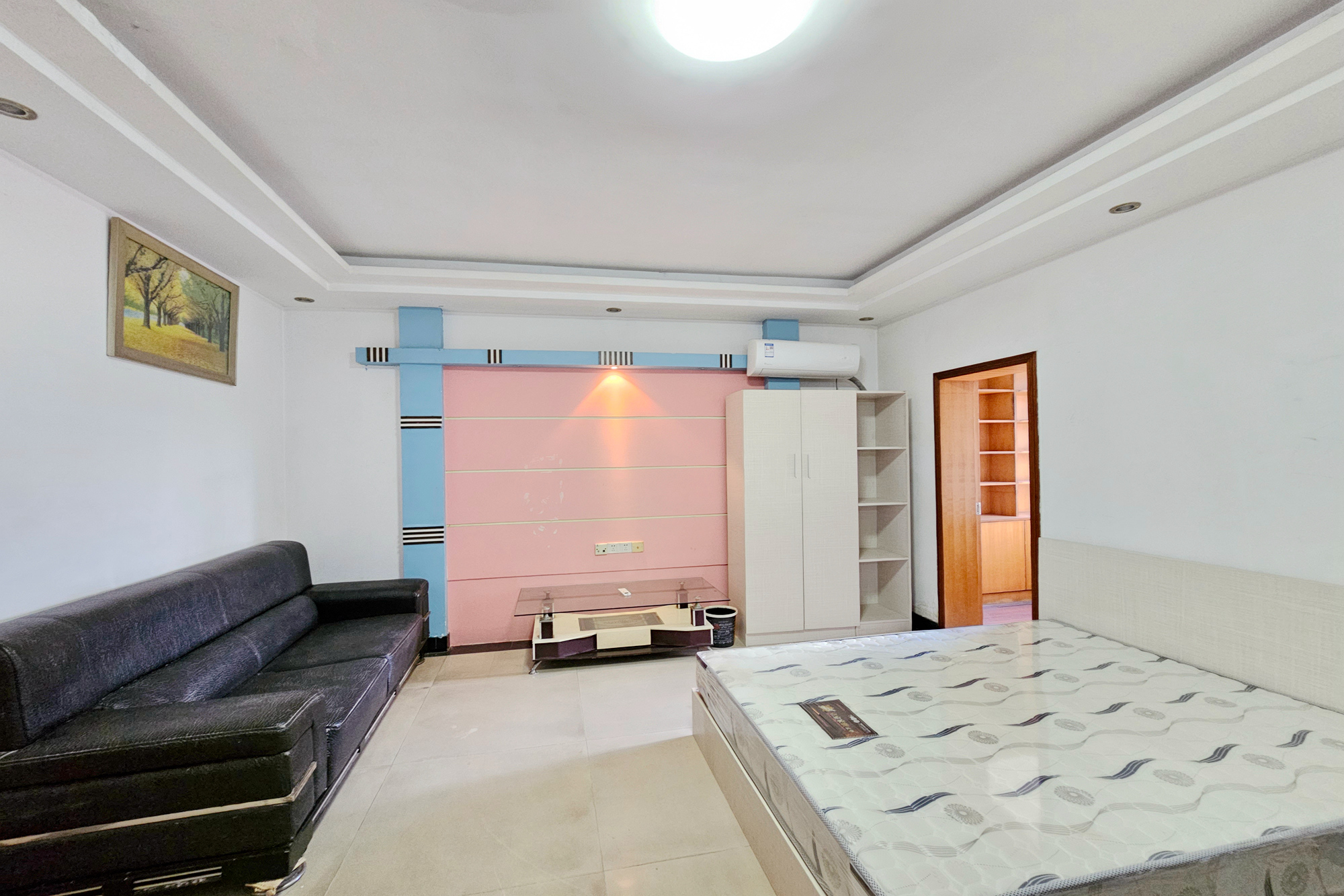 杨家山武警宿舍  3室2厅2卫    65.0万 杨家山武警宿舍  3室2厅2卫    65.0万客厅