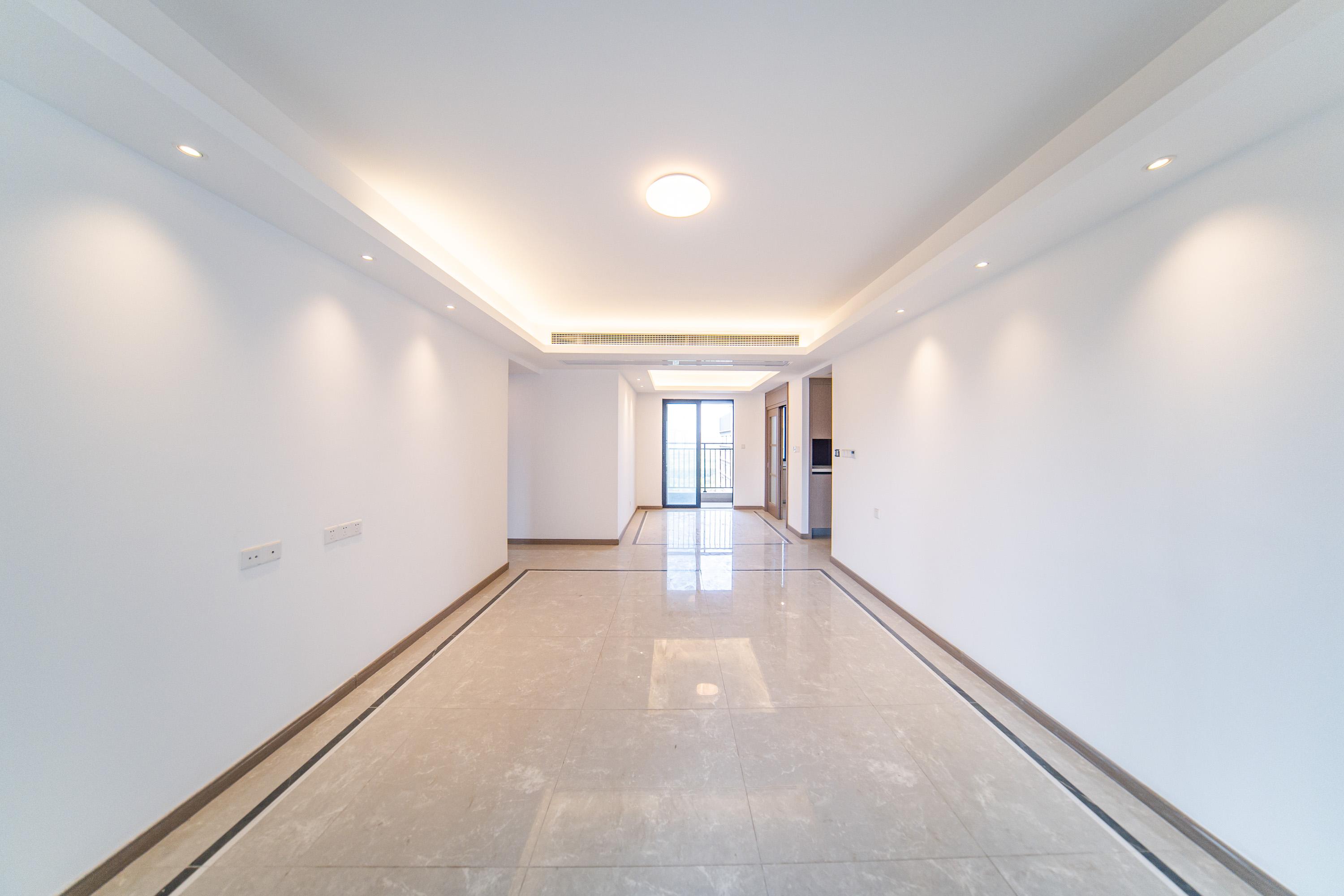 映客龙湖璟翠公馆(映客龙湖璟翠中心)  4室2厅2卫    155.0万 映客龙湖璟翠公馆(映客龙湖璟翠中心)  4室2厅2卫    155.0万客厅