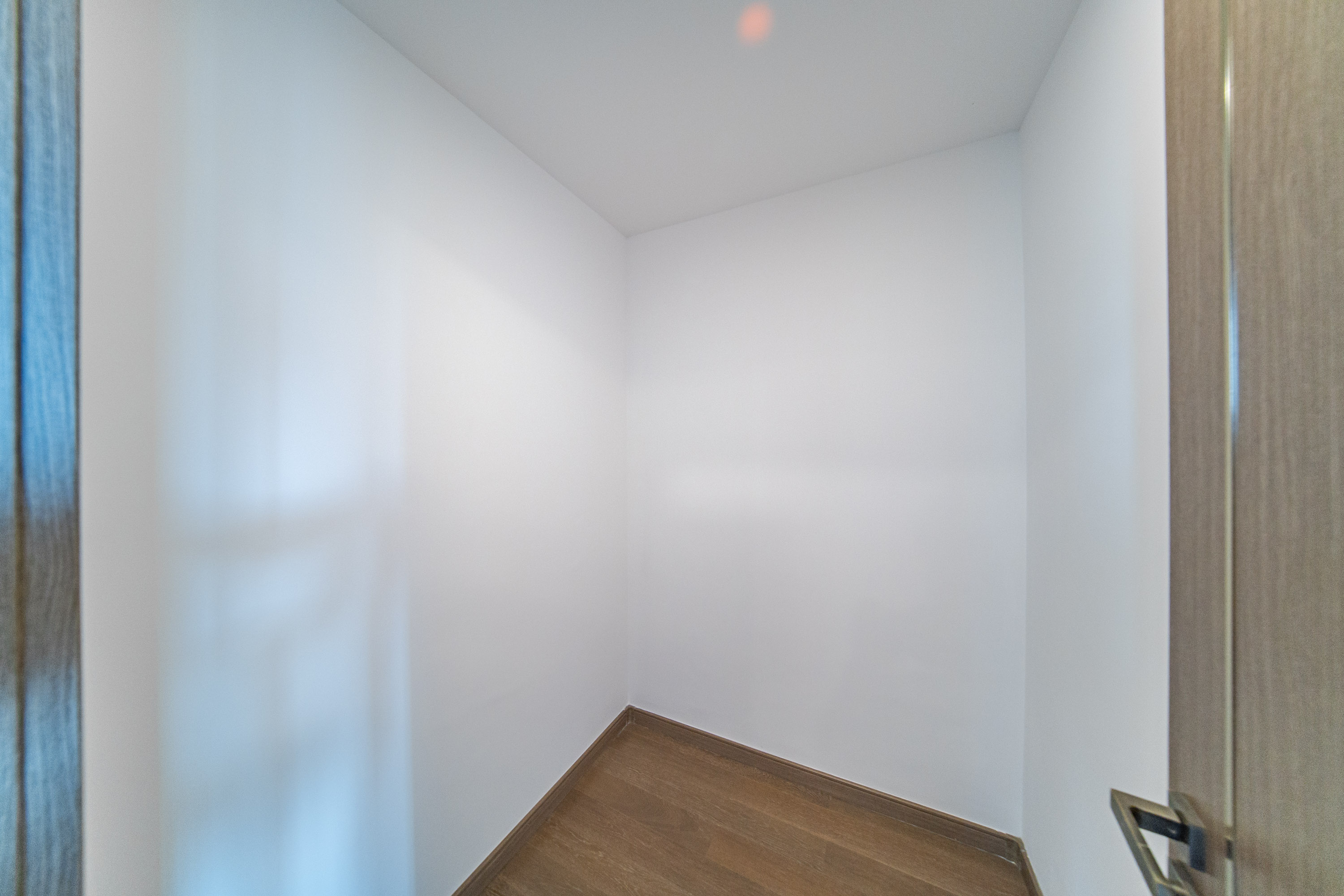 映客龙湖璟翠公馆(映客龙湖璟翠中心)  4室2厅2卫    155.0万 映客龙湖璟翠公馆(映客龙湖璟翠中心)  4室2厅2卫    155.0万其他