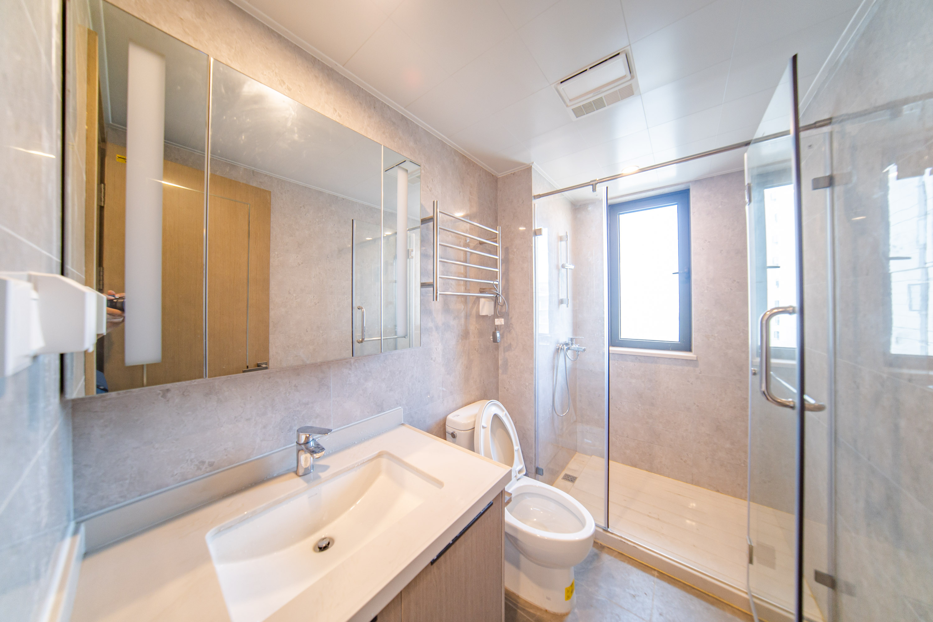 映客龙湖璟翠公馆(映客龙湖璟翠中心)  4室2厅2卫    155.0万 映客龙湖璟翠公馆(映客龙湖璟翠中心)  4室2厅2卫    155.0万卫生间