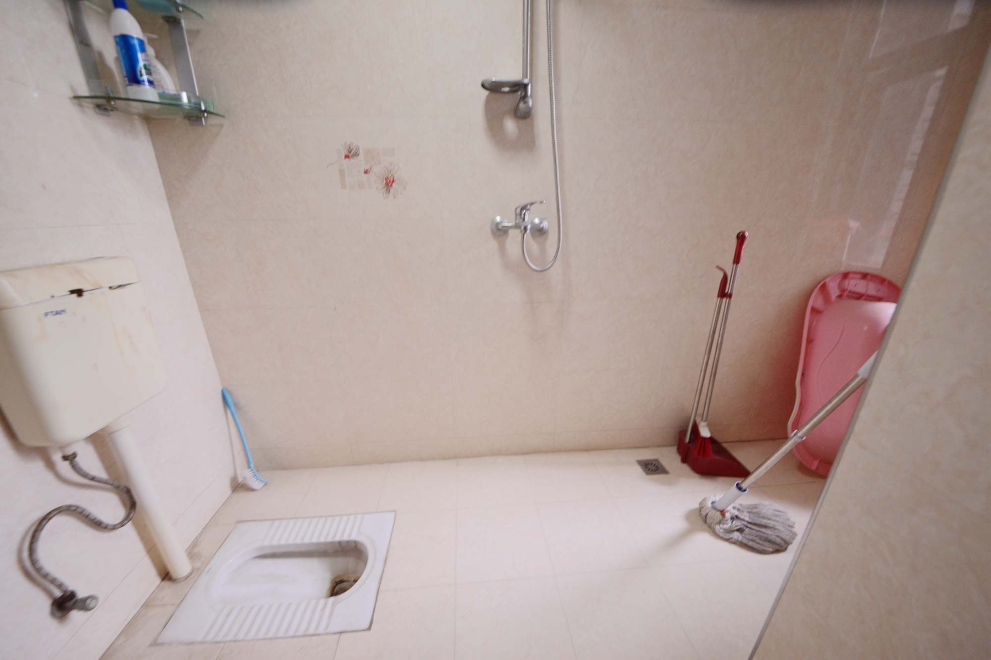 锦绣世纪  1室1厅1卫    52.0万卫生间