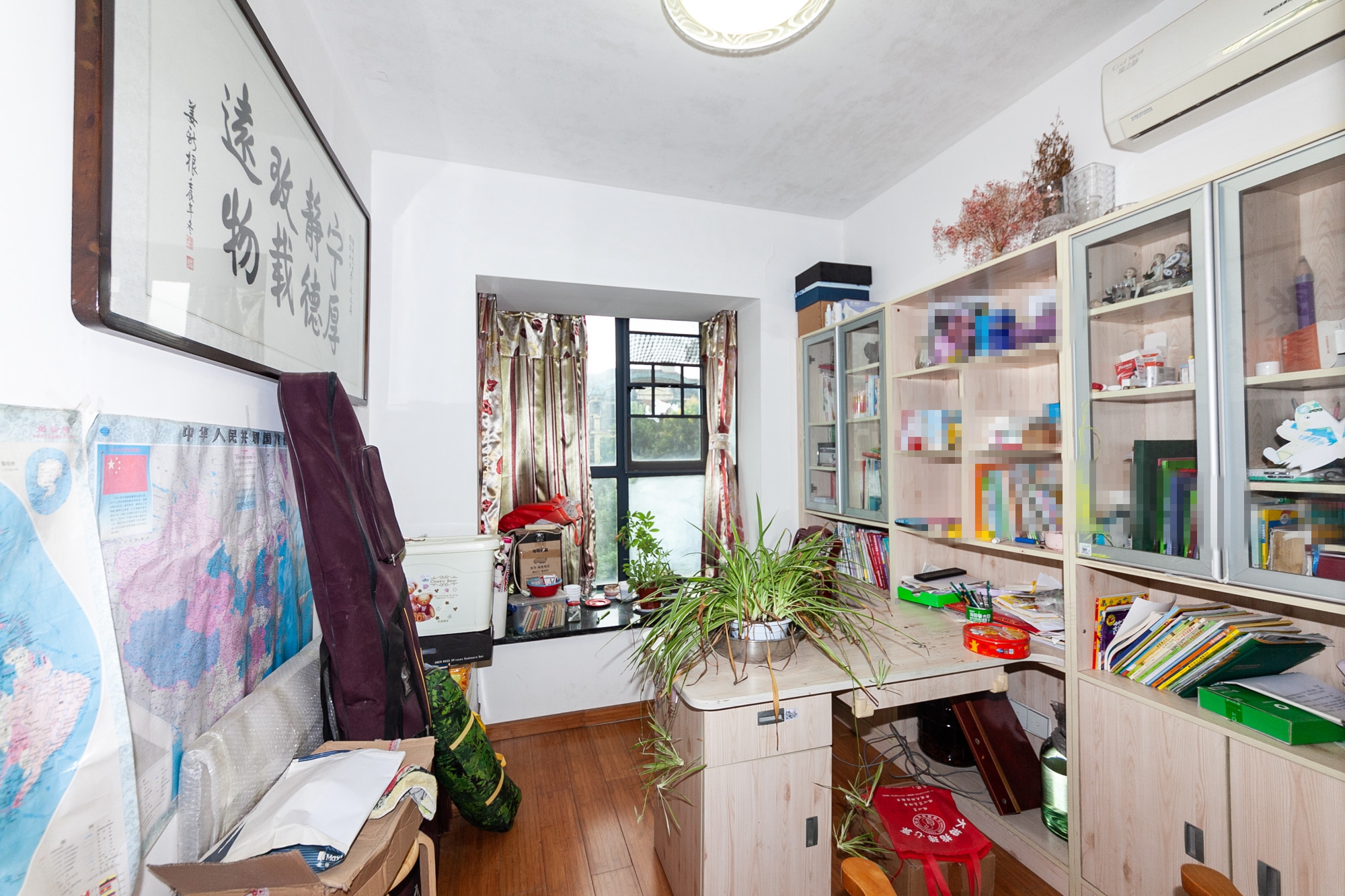 珠江东方明珠(新地东方明珠)一二期 3室2厅2卫 106.0万 珠江东方明珠(新地东方明珠)一二期 3室2厅2卫 106.0万卧室