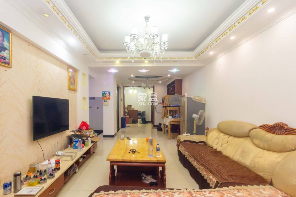 爵士湘  3室2厅1卫    60.0万