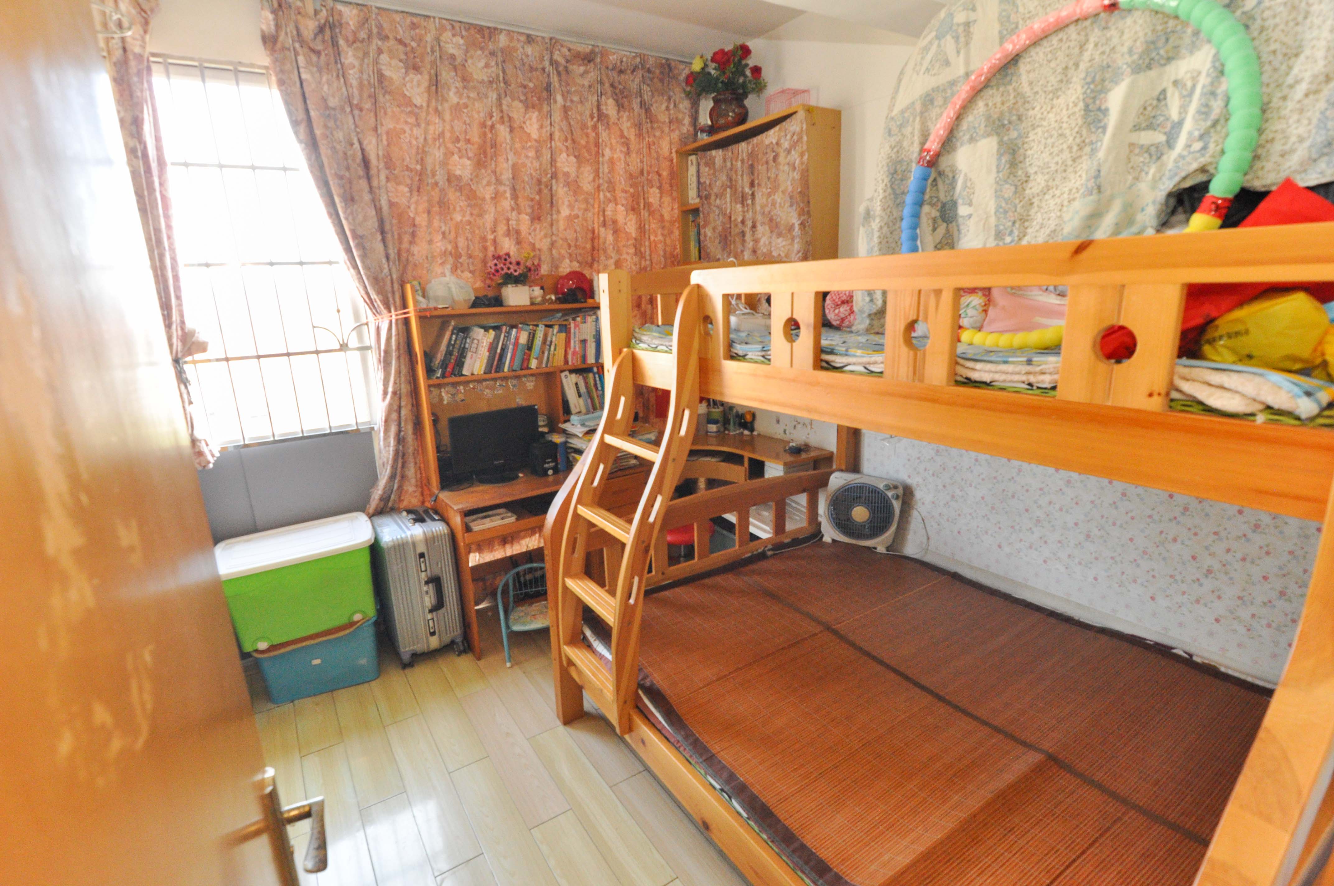 麓山枫情  2室1厅1卫   49.00万其他