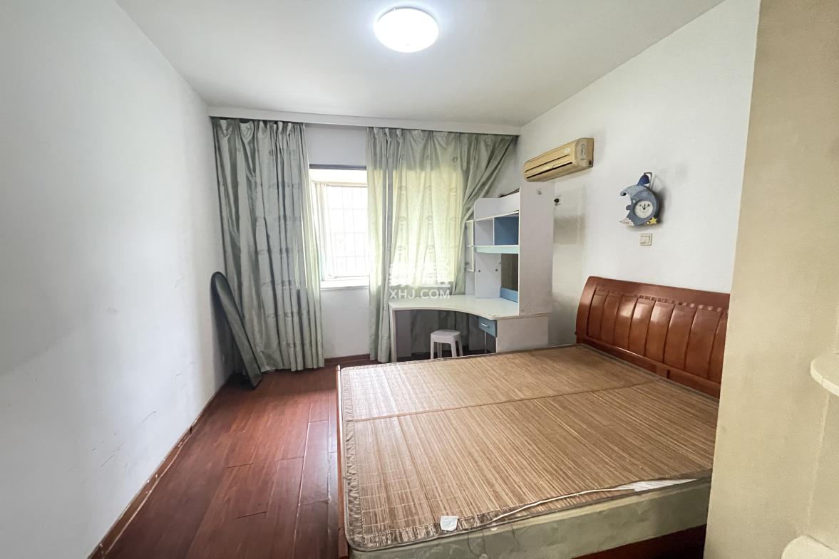 佳诚数码  3室2厅1卫    72.0万 佳诚数码  3室2厅1卫    72.0万室内图