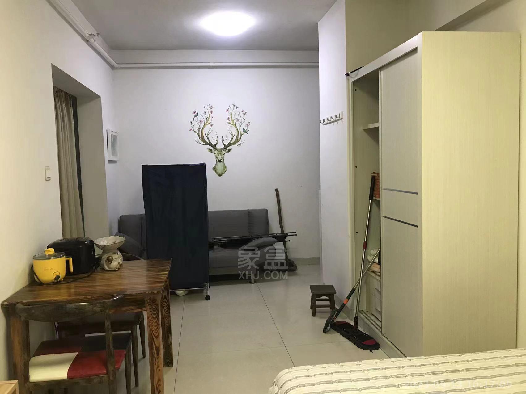 中建御山和苑  1室1厅1卫   1250.00元/月室内图
