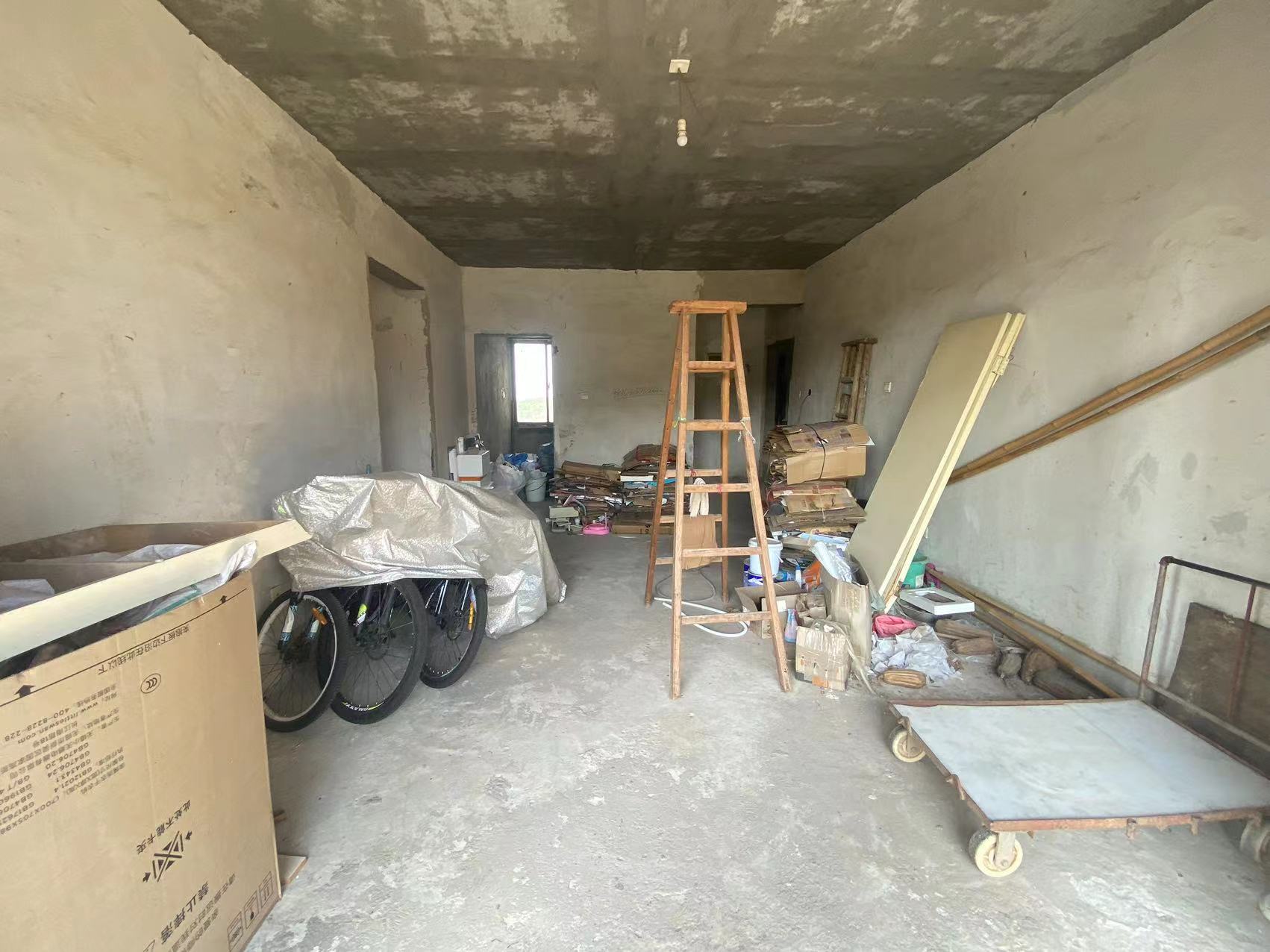 还看今朝  2室2厅1卫    35.0万 还看今朝  2室2厅1卫    35.0万室内图