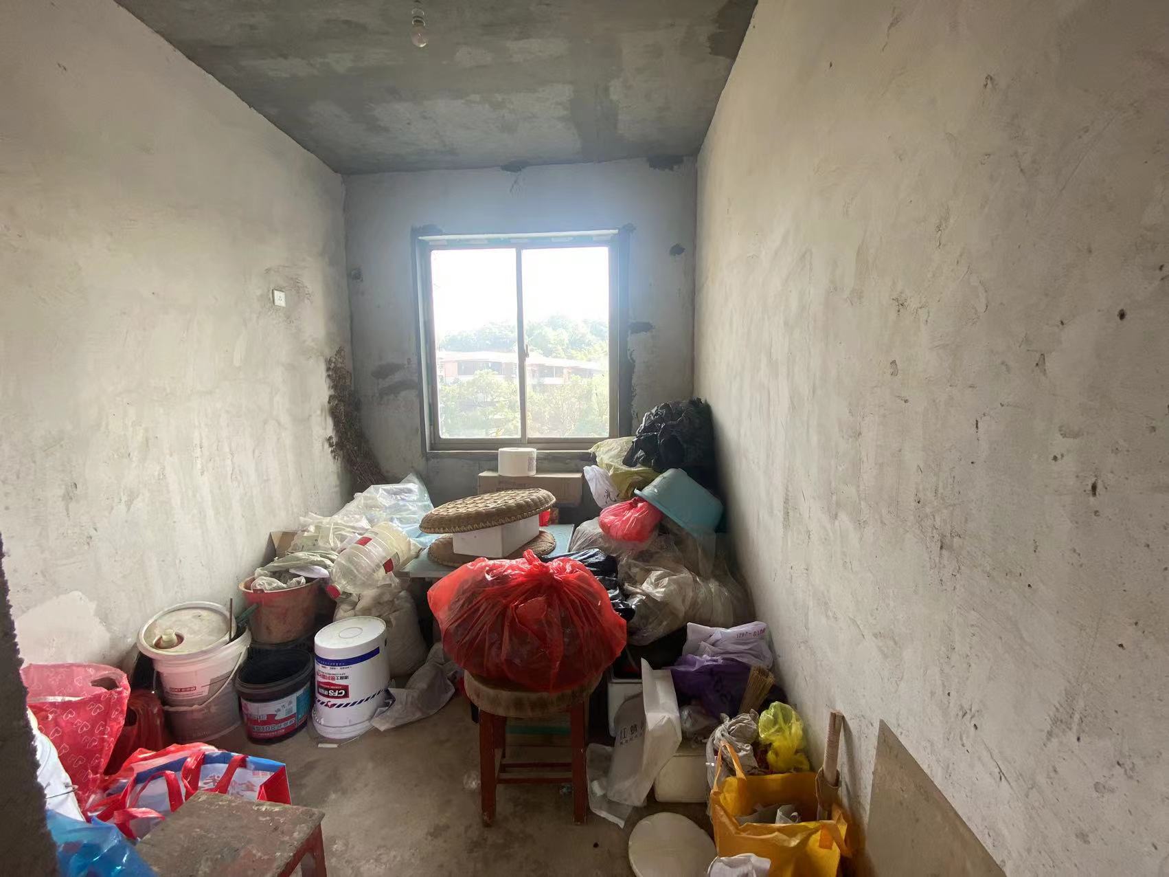 还看今朝  2室2厅1卫    35.0万 还看今朝  2室2厅1卫    35.0万室内图