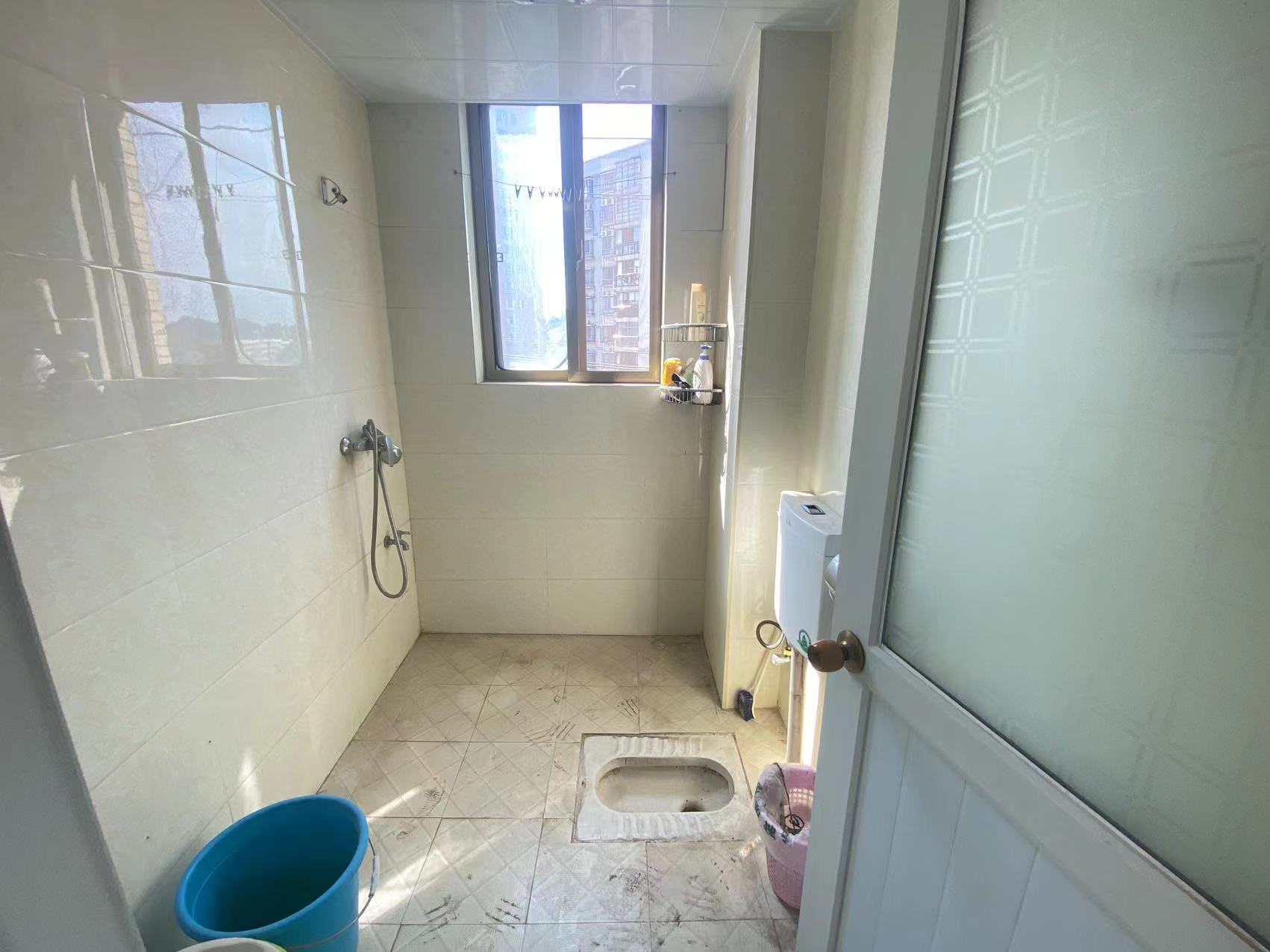 还看今朝 3室2厅2卫 49.8万 还看今朝 3室2厅2卫 49.8万室内图