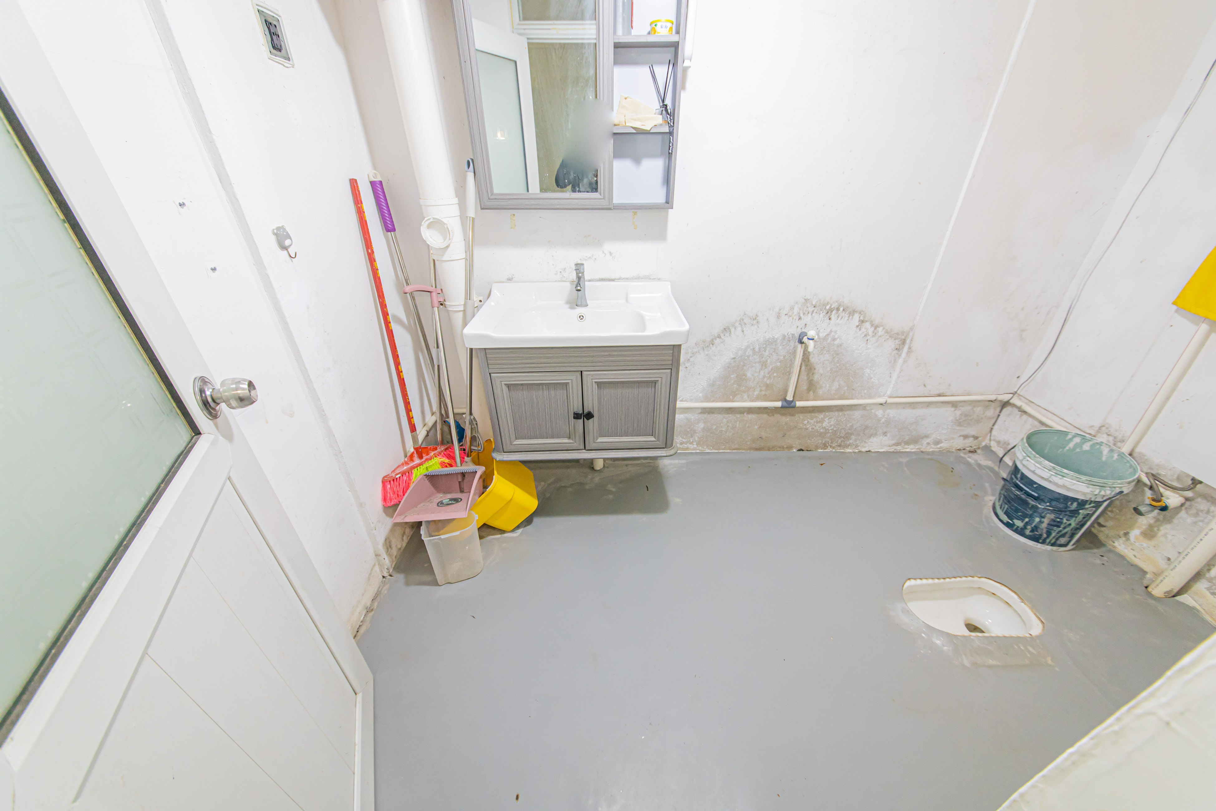 鑫远悦城（鑫远悦时代）  3室2厅2卫    100.0万卫生间