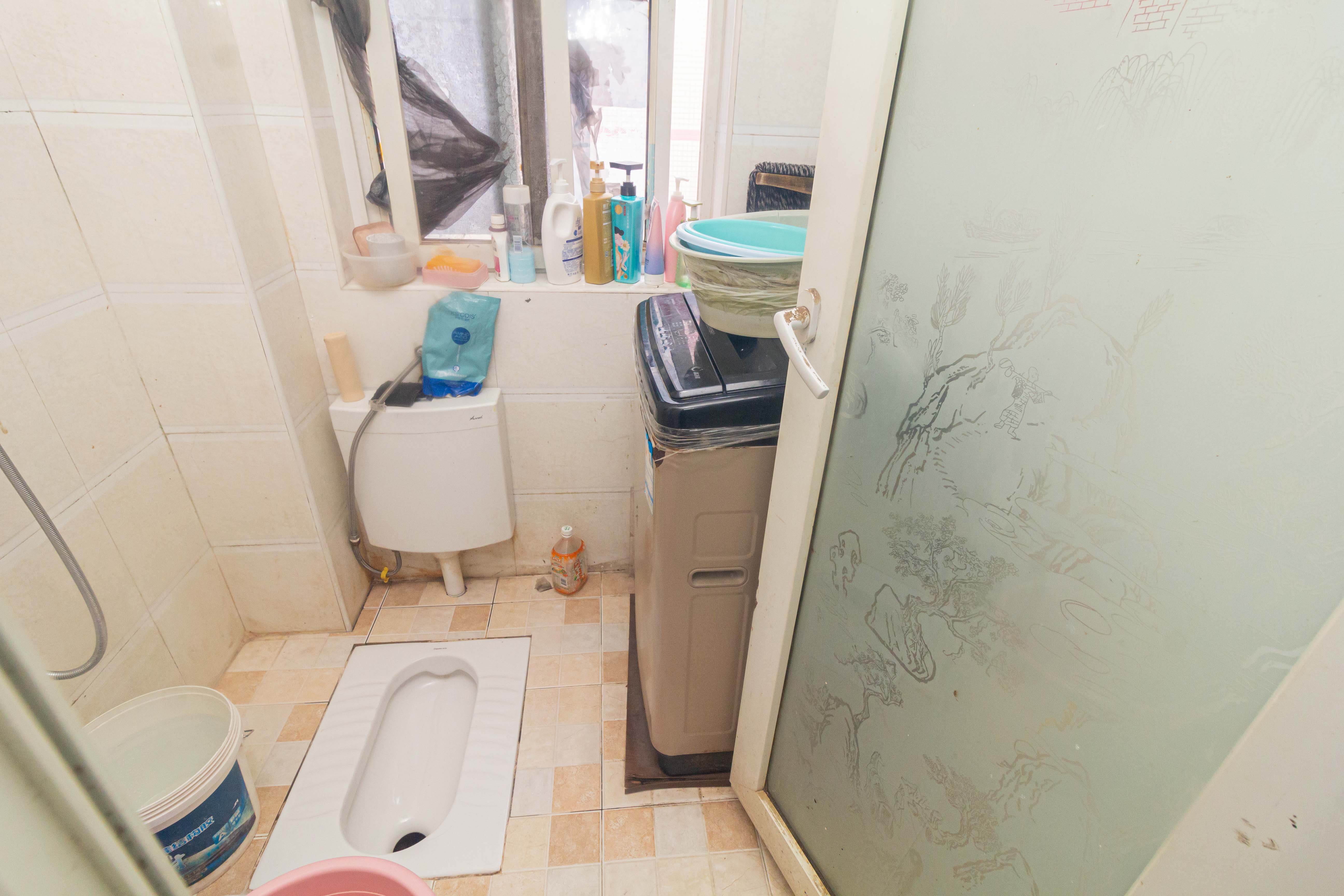 泉塘小区  2室1厅1卫    19.8万 泉塘小区  2室1厅1卫    19.8万卫生间