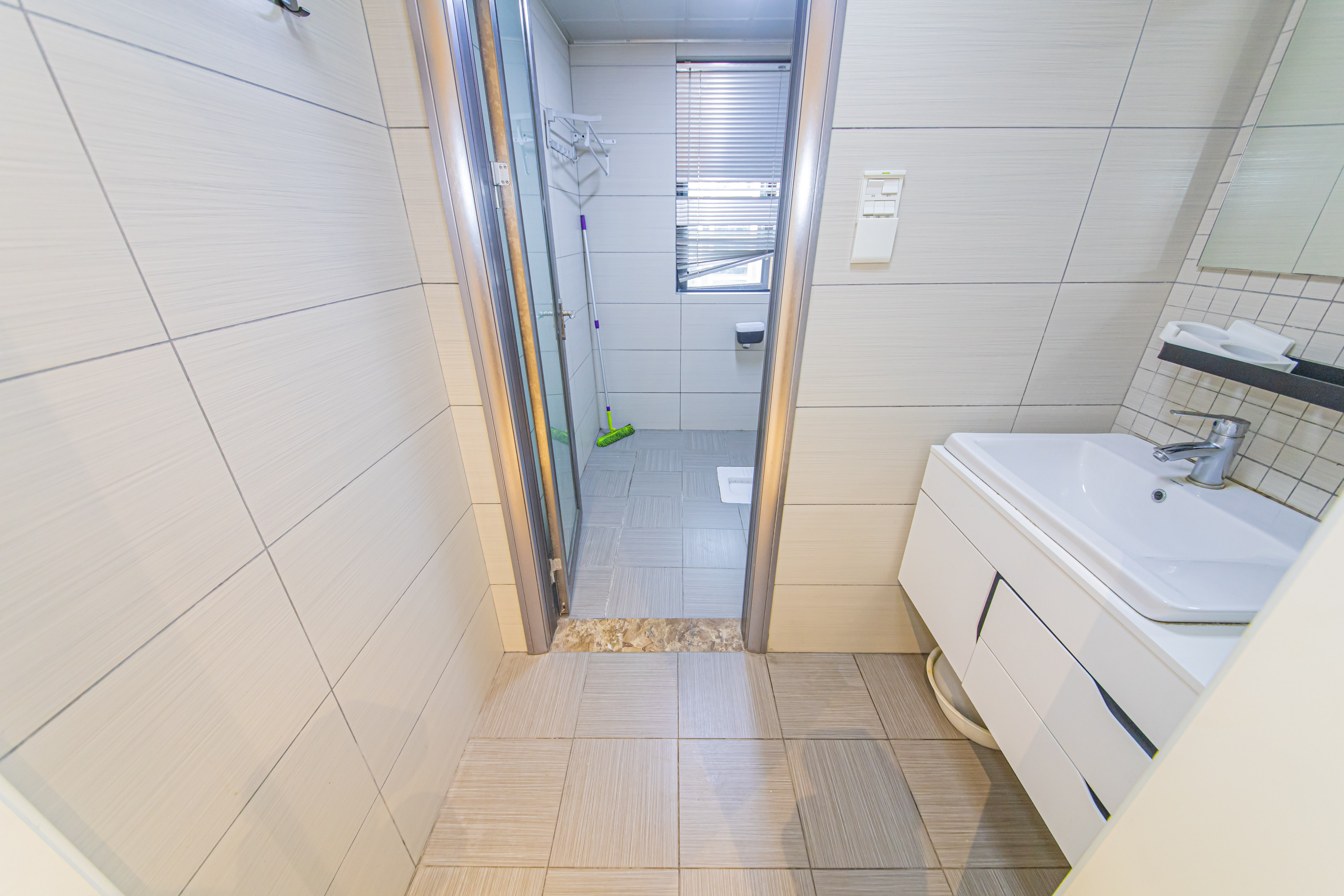 中建芙蓉嘉苑  3室2厅2卫    163.0万卫生间