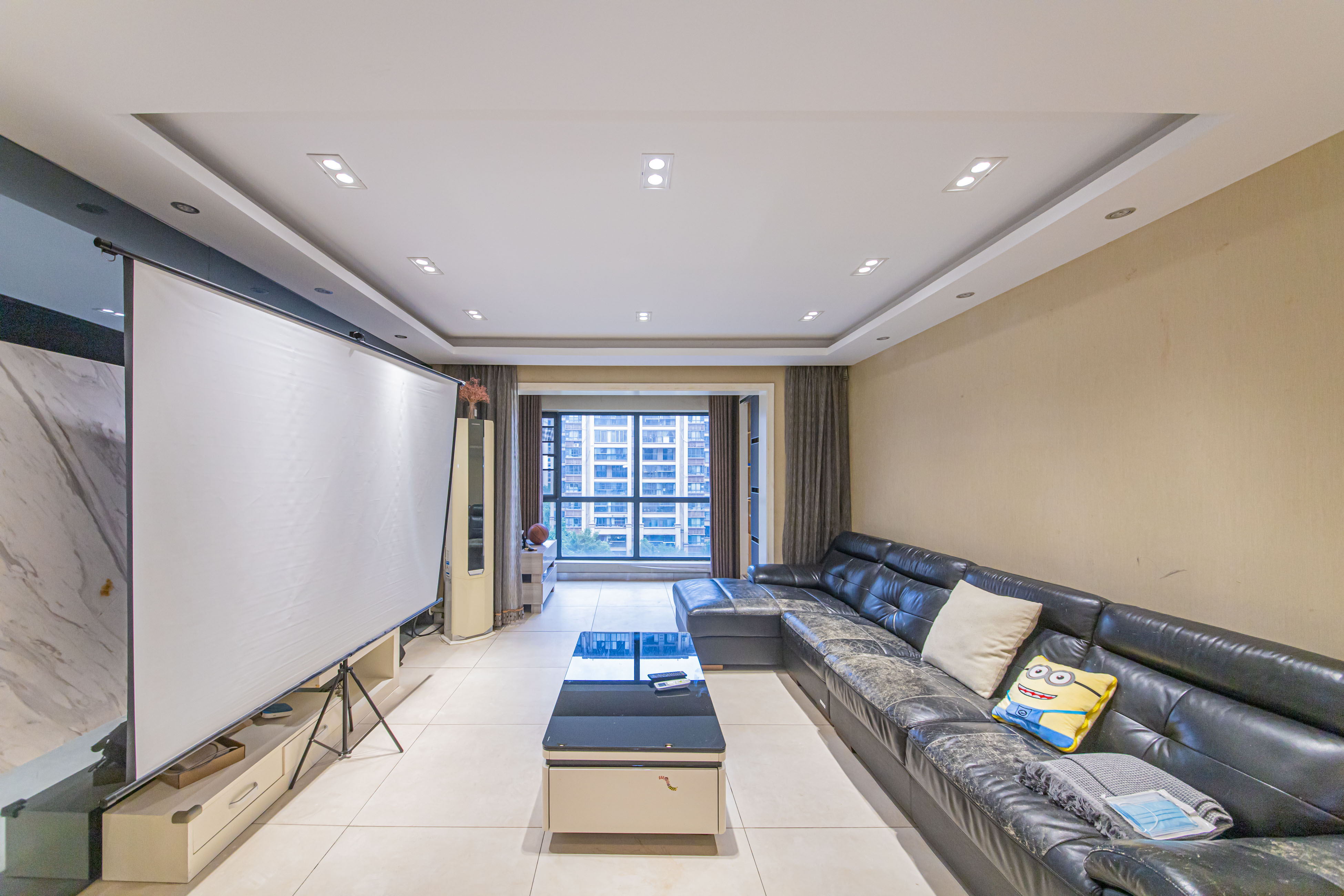 中建芙蓉嘉苑  3室2厅2卫    163.0万客厅