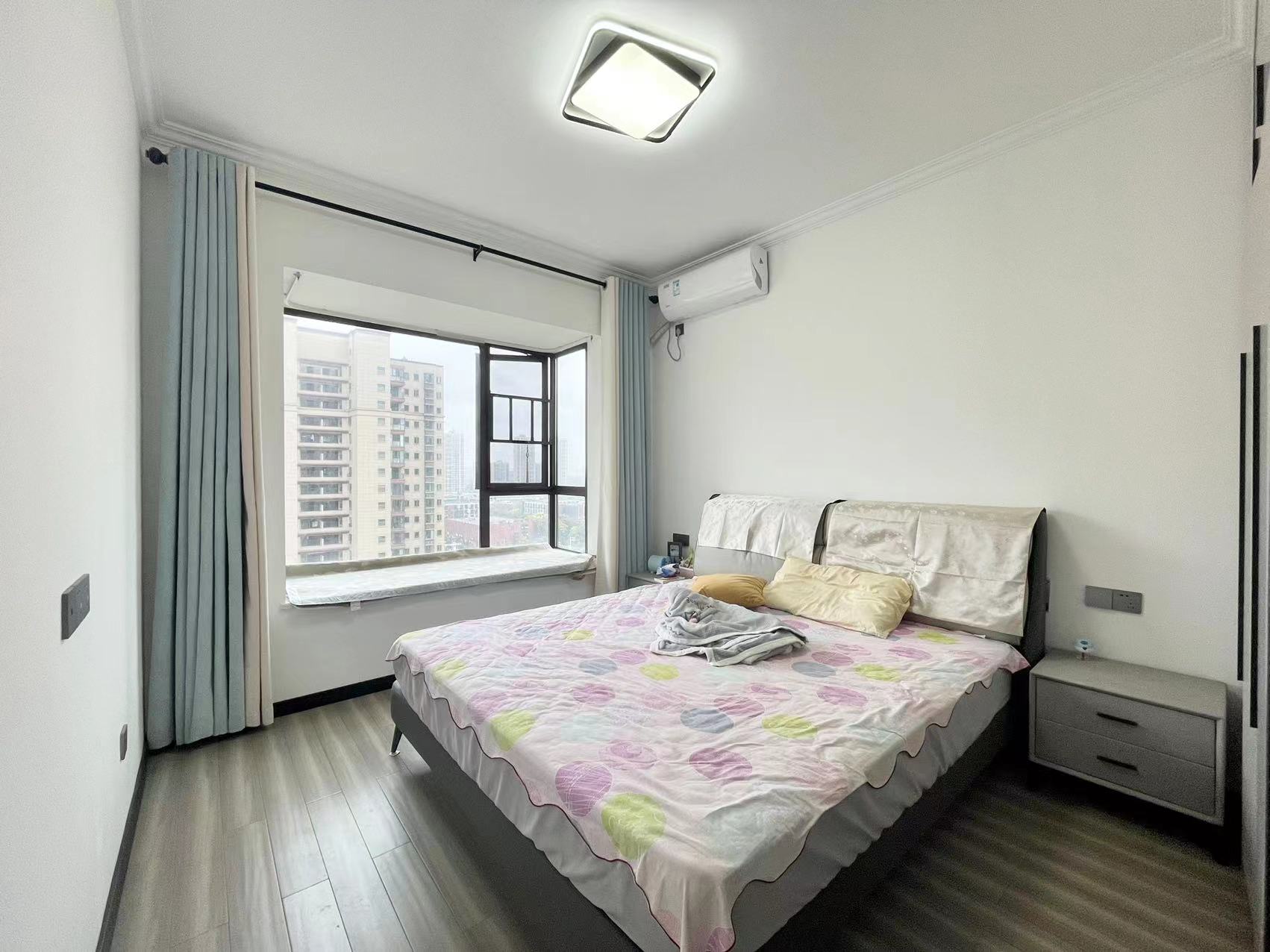 亿都时光 3室2厅2卫 90.0万 亿都时光 3室2厅2卫 90.0万室内图