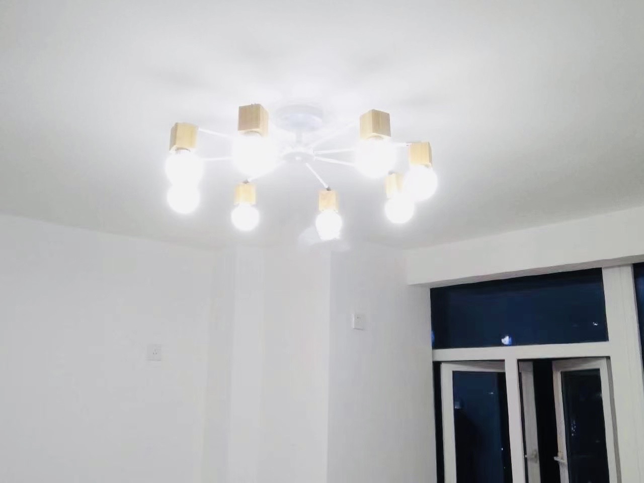 贵阳富力中心  1室1厅1卫   2200.00元/月室内图