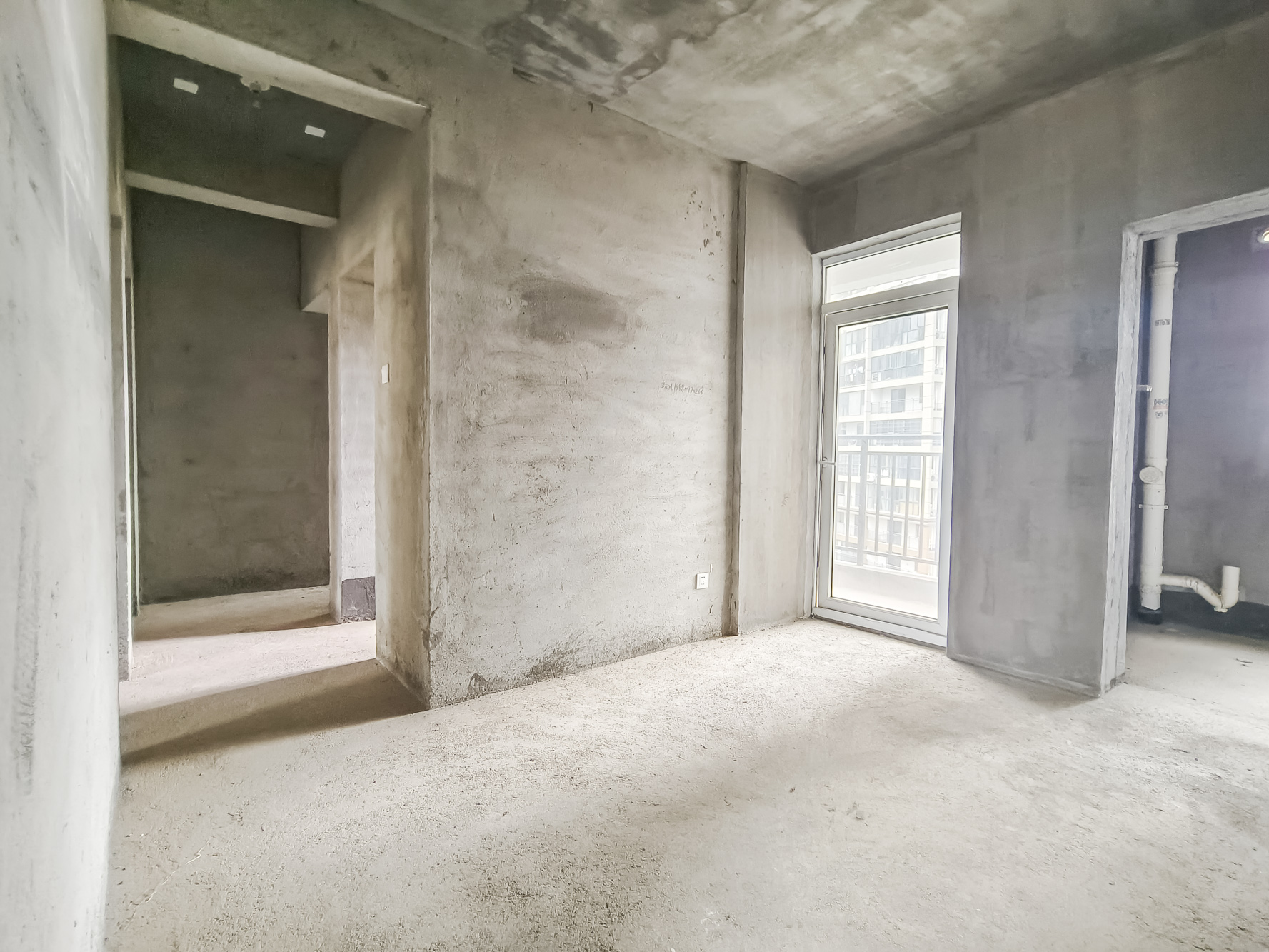 和悦城(蟠龙景苑) 3室2厅2卫 55.0万 和悦城(蟠龙景苑) 3室2厅2卫 55.0万客厅