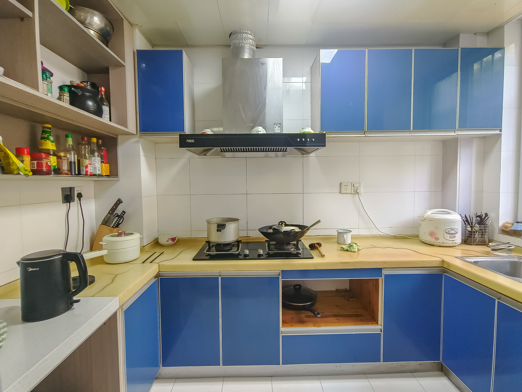 山水湾 2室2厅1卫 58.0万 山水湾 2室2厅1卫 58.0万厨房