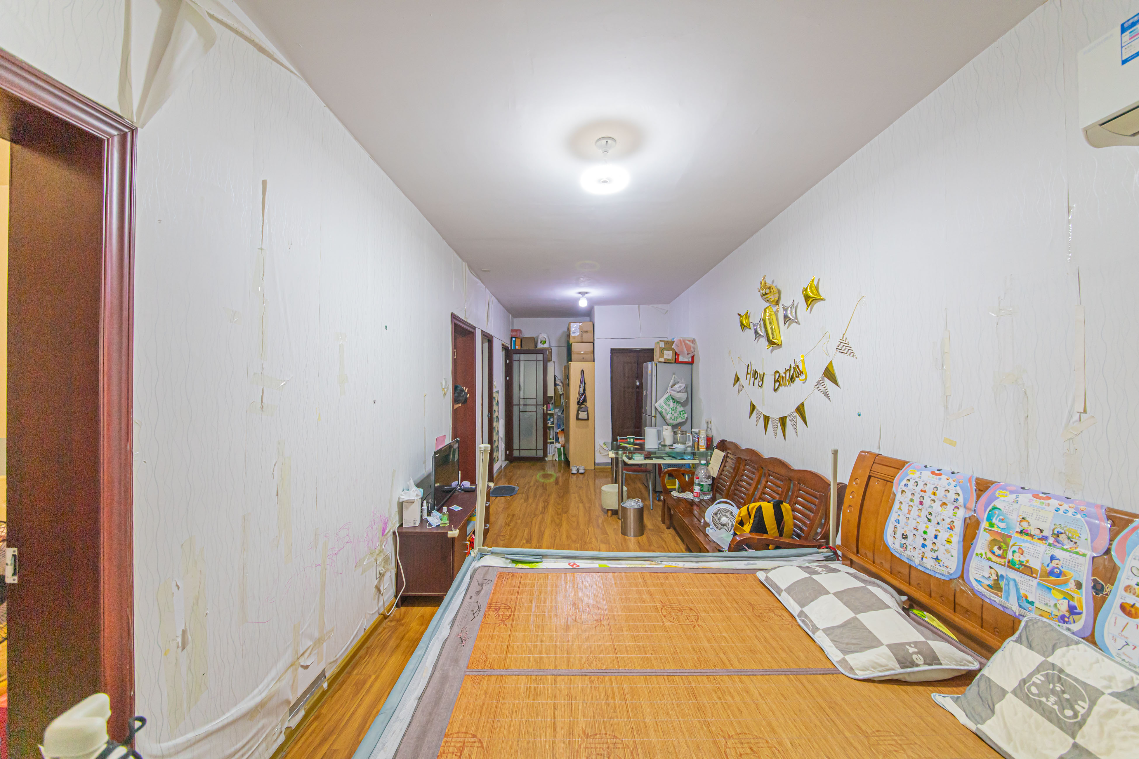 金房奥斯卡  2室2厅1卫    44.5万 金房奥斯卡  2室2厅1卫    44.5万客厅