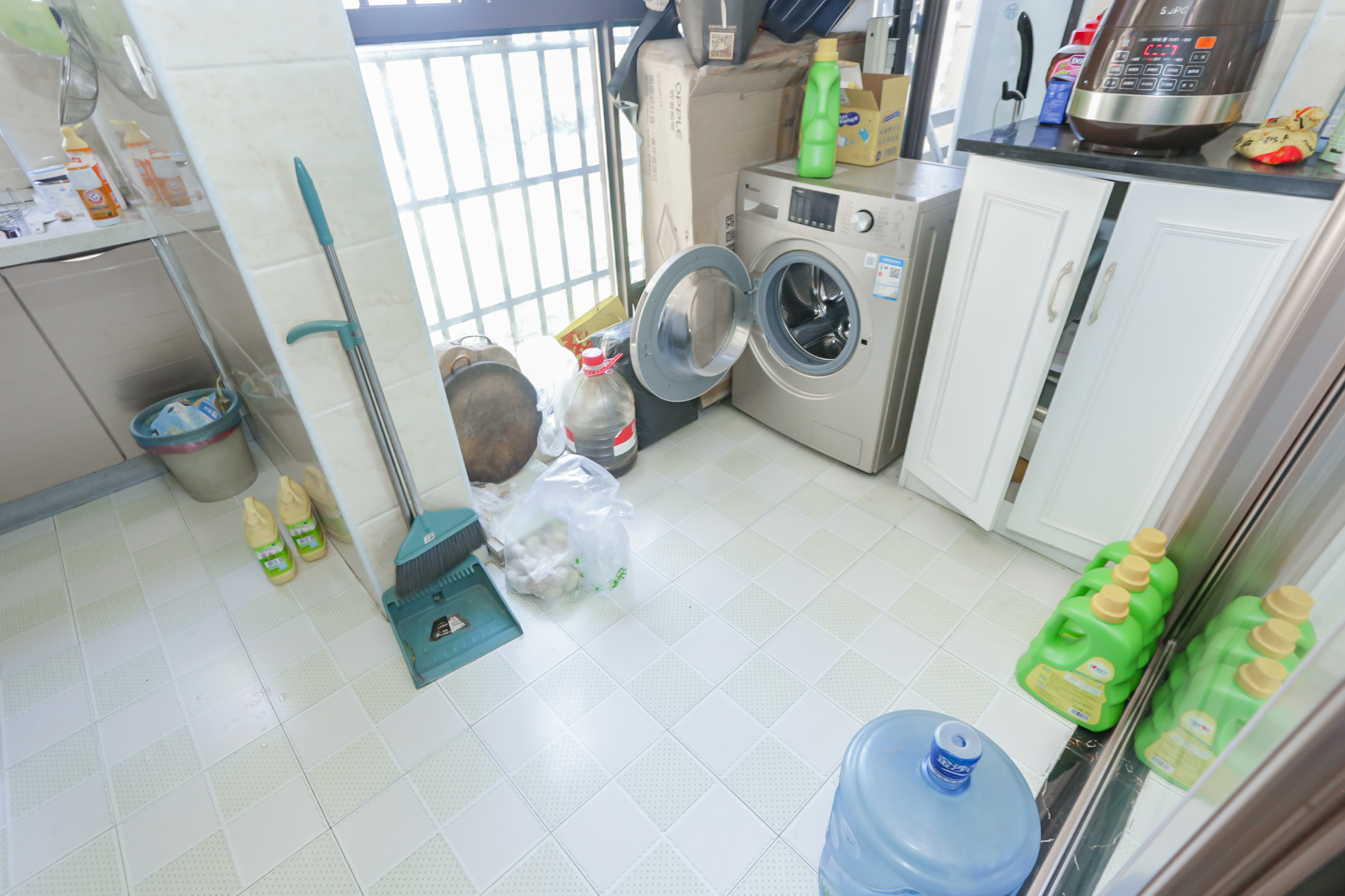奥克斯缔壹城  3室2厅2卫   135.00万阳台