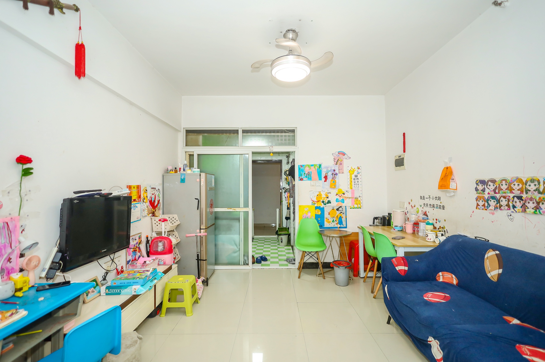 尚都花园城 1室1厅1卫 24.0万 尚都花园城 1室1厅1卫 24.0万客厅