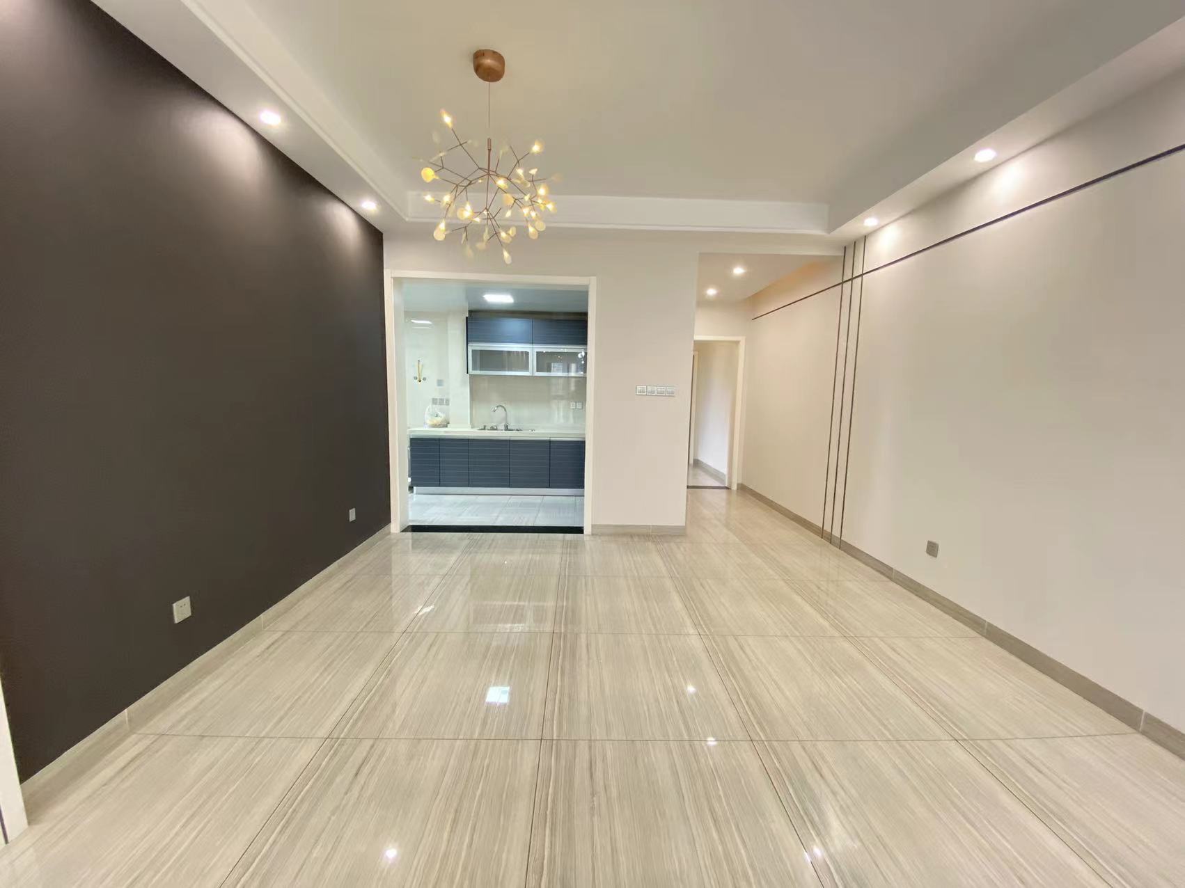 华晨御园  3室2厅2卫    85.0万 华晨御园  3室2厅2卫    85.0万室内图