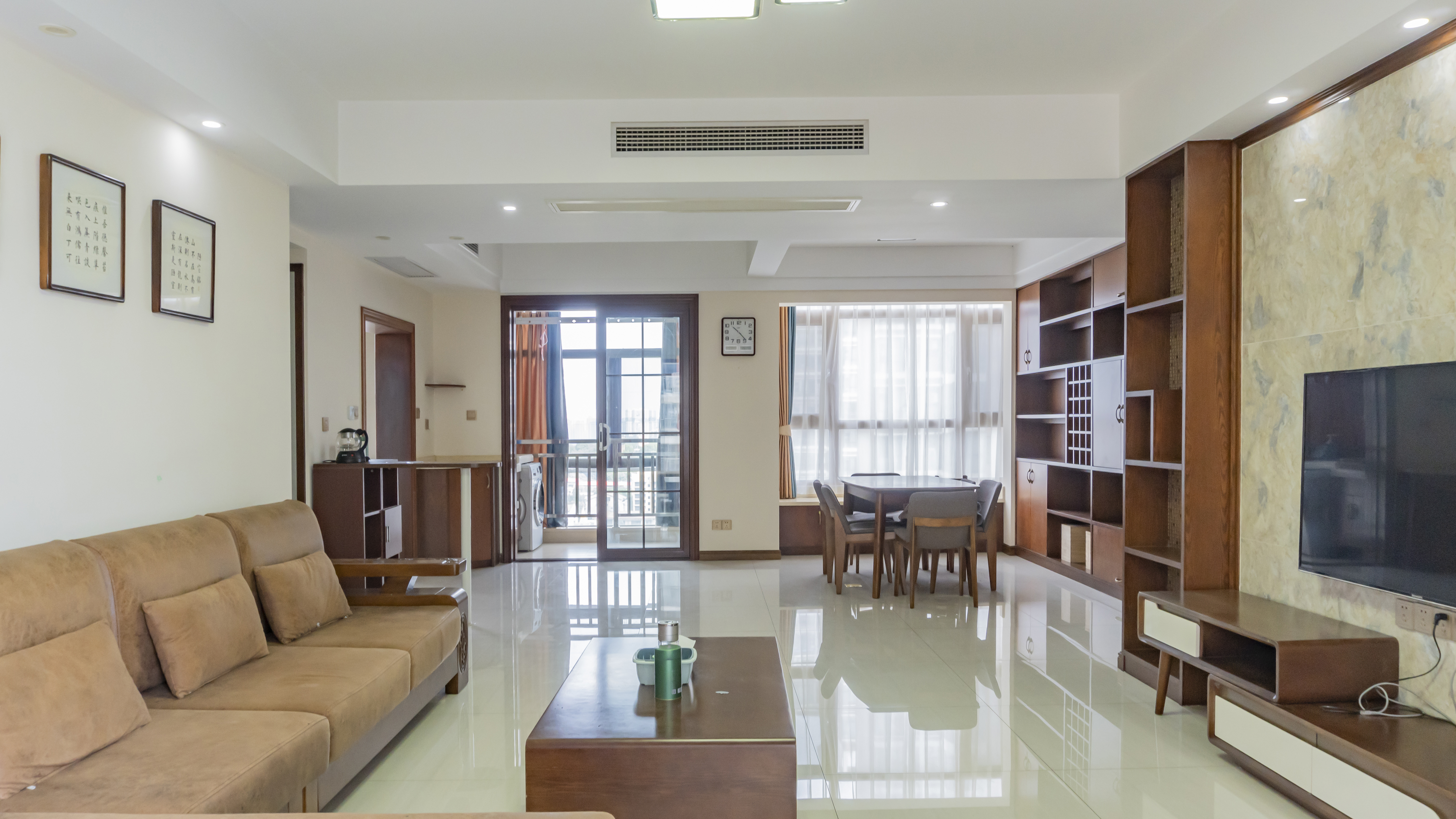 雄森国际 3室2厅2卫 98.0万 雄森国际 3室2厅2卫 98.0万室内图