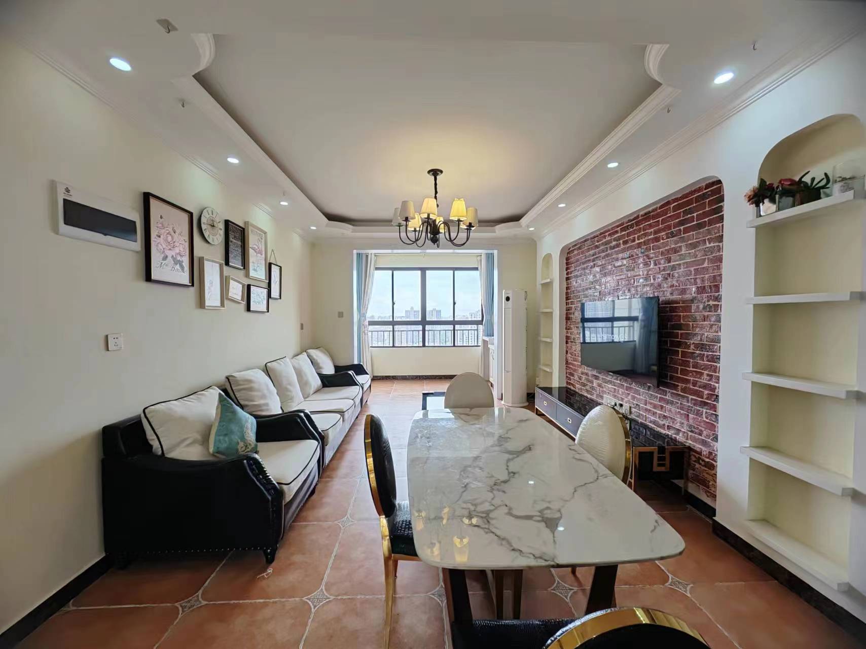 中欧昆仑首府 3室2厅2卫 85.0万 中欧昆仑首府 3室2厅2卫 85.0万室内图