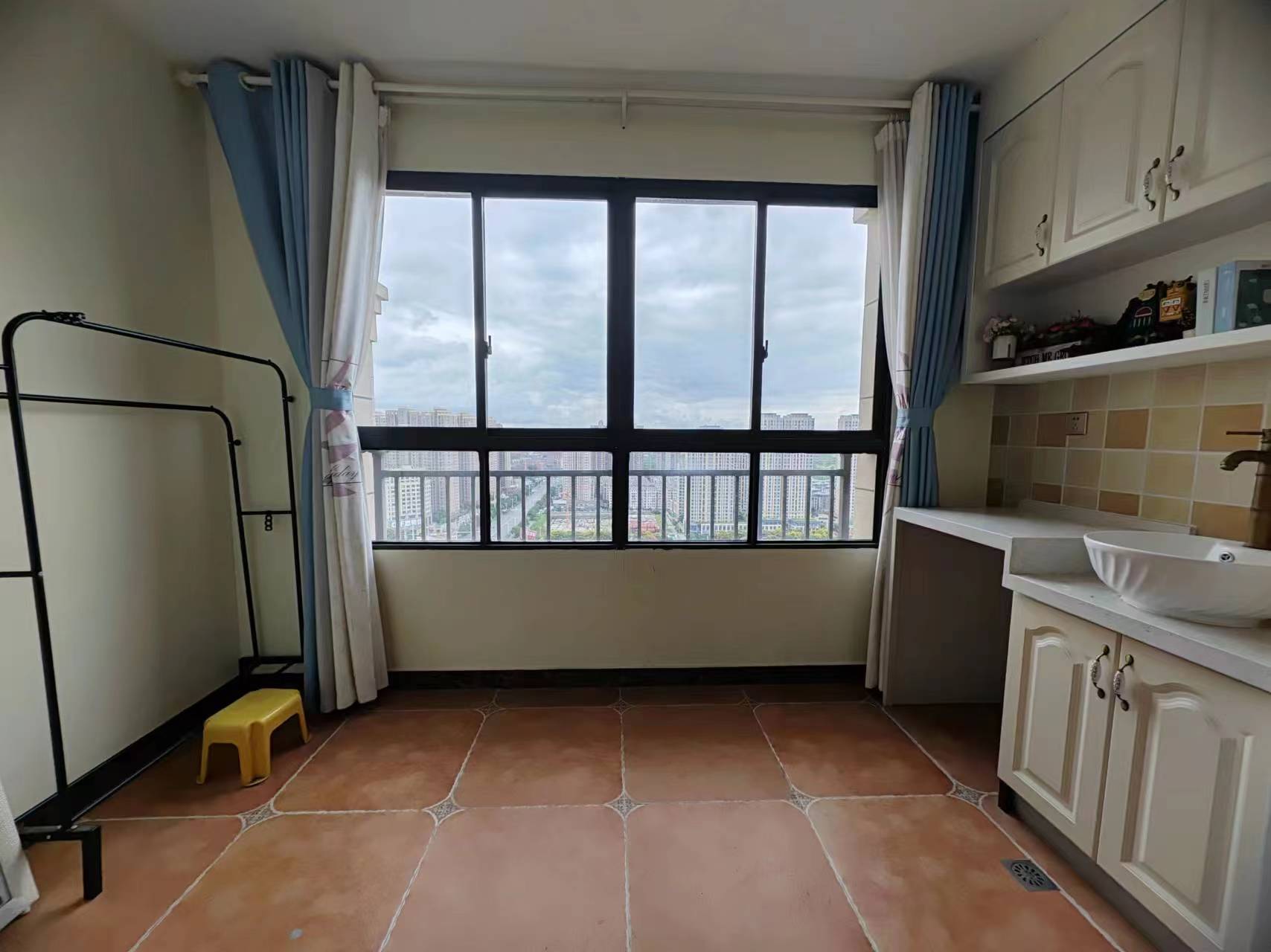 中欧昆仑首府 3室2厅2卫 85.0万 中欧昆仑首府 3室2厅2卫 85.0万室内图