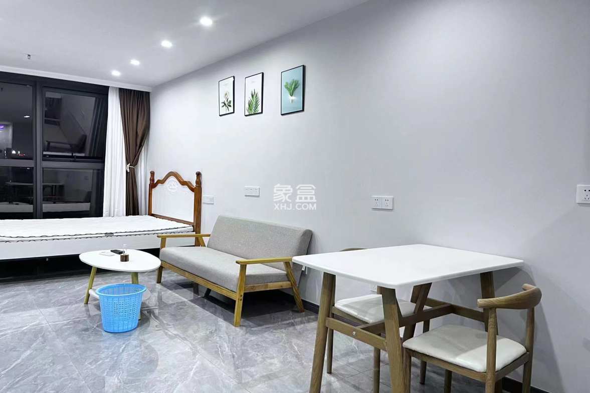 阳光城启航中心 1室1厅1卫 1400.00元/月 阳光城启航中心 1室1厅1卫 1400.00元/月室内图