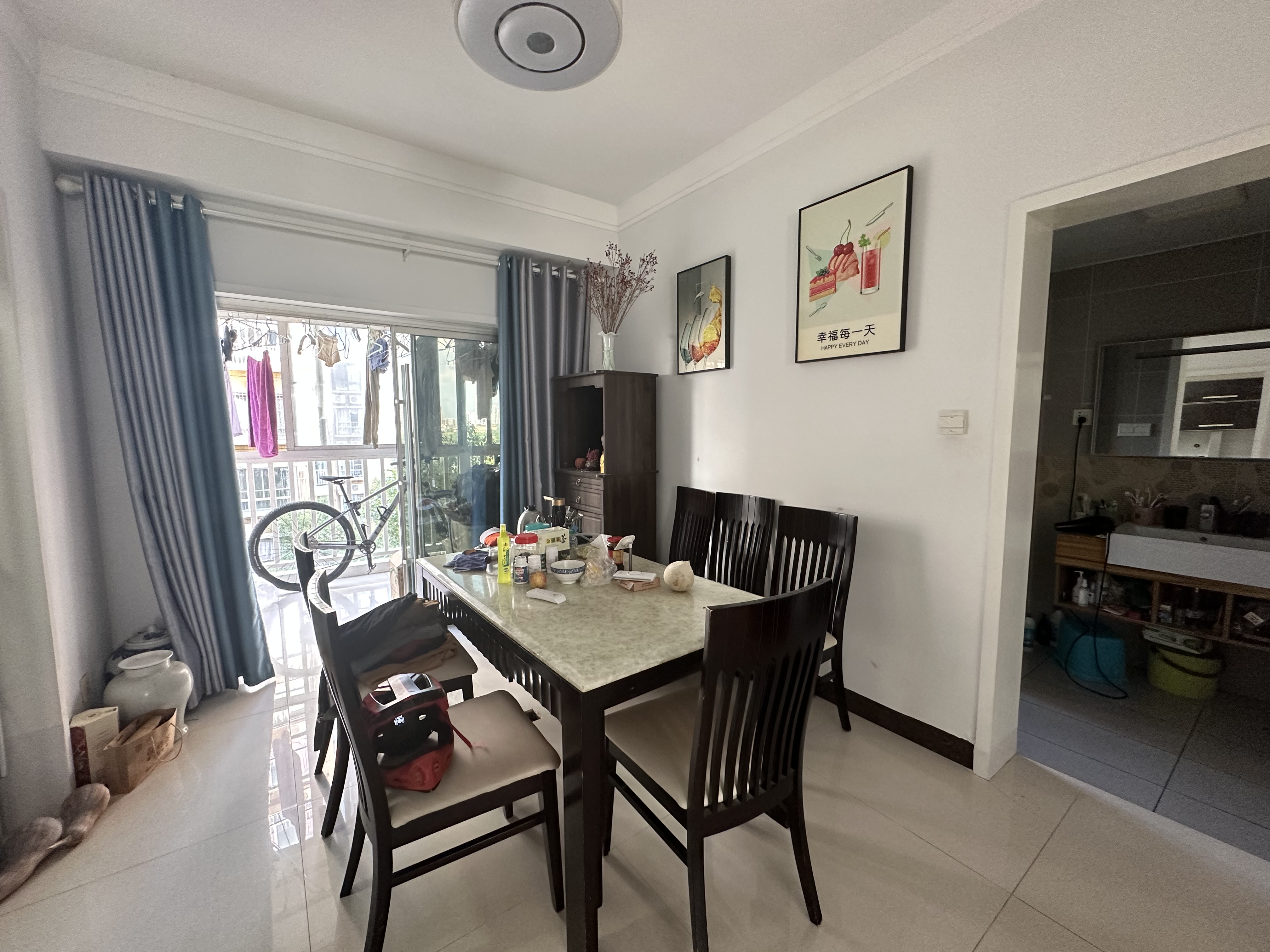 湘银二期世纪花园  3室2厅2卫    54.8万 湘银二期世纪花园  3室2厅2卫    54.8万室内图