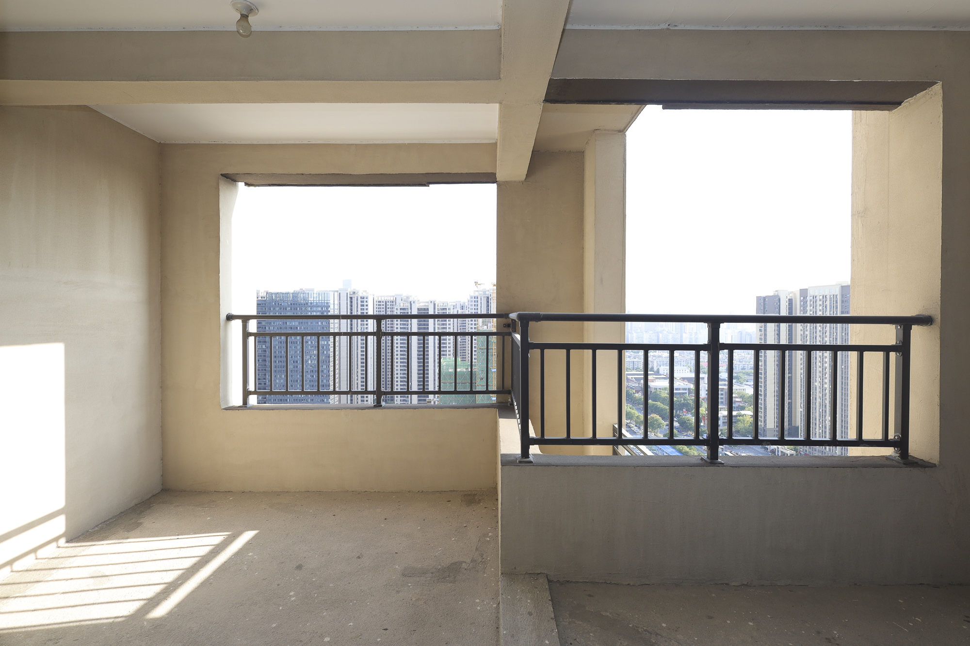 协信星澜汇 6室4厅4卫 310.0万 协信星澜汇 6室4厅4卫 310.0万阳台D