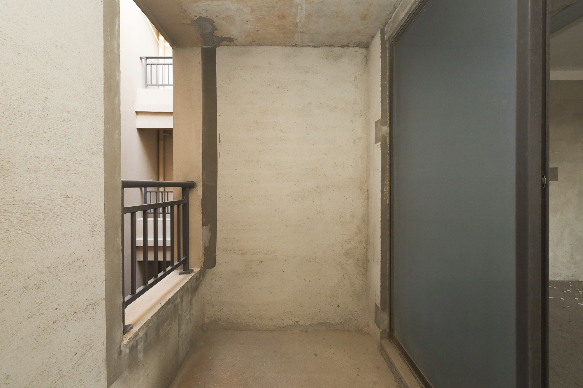 协信星澜汇 6室4厅4卫 310.0万 协信星澜汇 6室4厅4卫 310.0万阳台