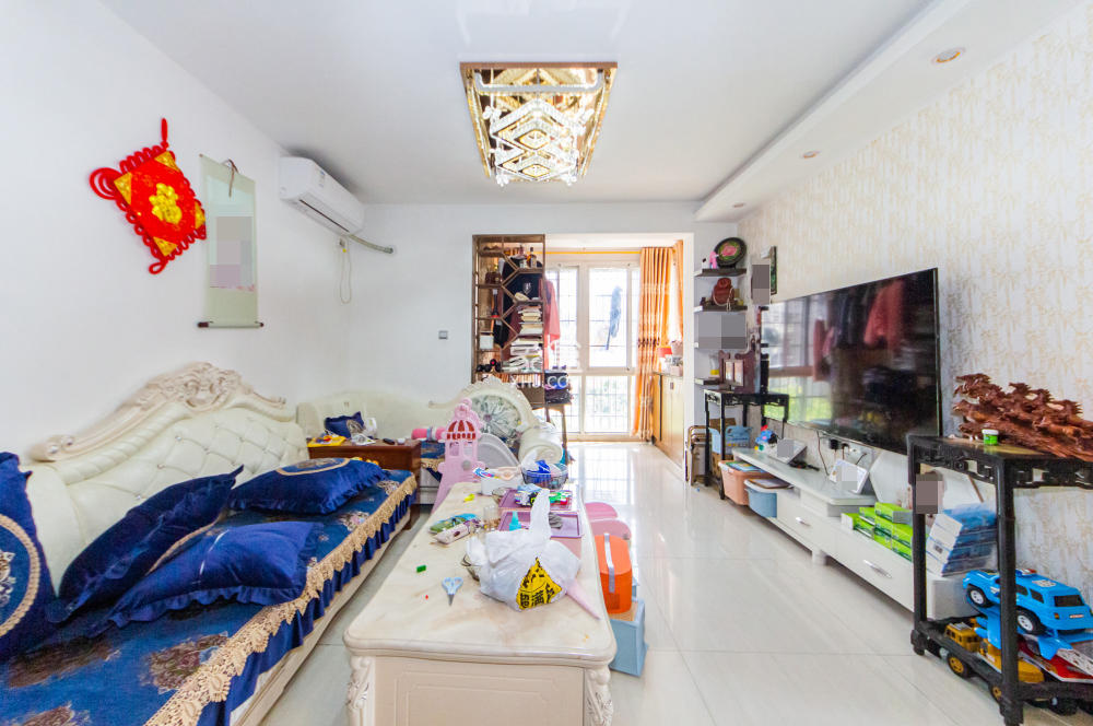 山语城一期  2室2厅1卫    50.0万