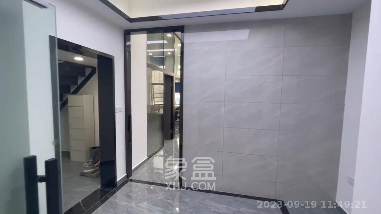 华润置地广场二期  1室1厅1卫   5500.00元/月室内图1