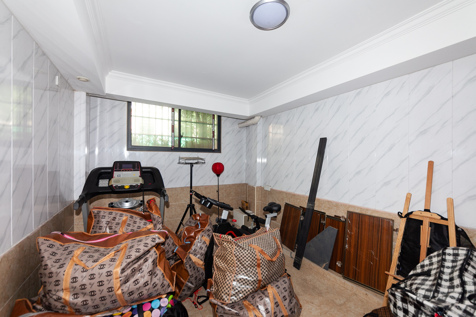 勤诚达新界 7室3厅2卫 216.0万 勤诚达新界 7室3厅2卫 216.0万其他