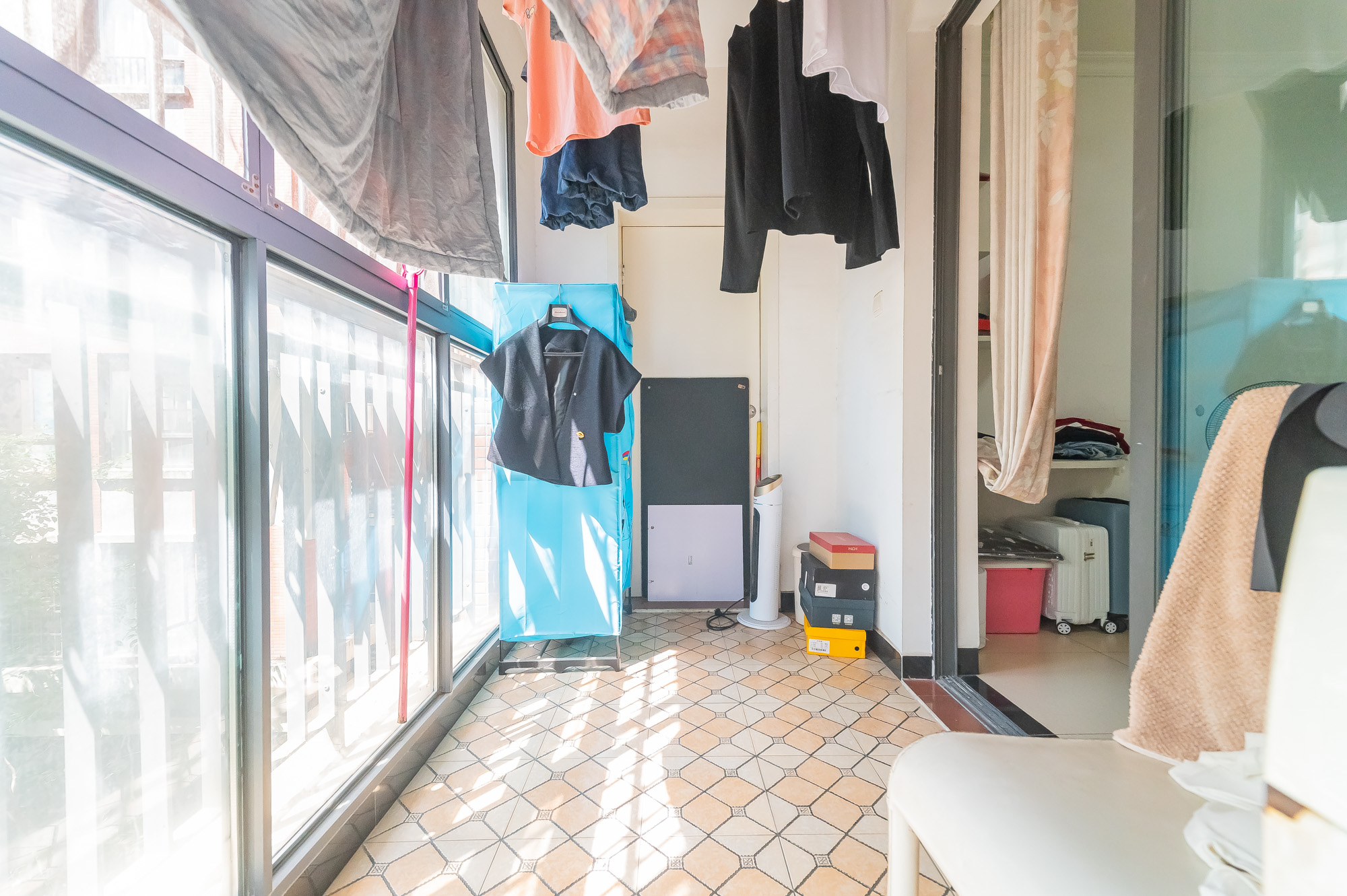 华润凤凰城二期 3室2厅1卫 68.8万 华润凤凰城二期 3室2厅1卫 68.8万阳台