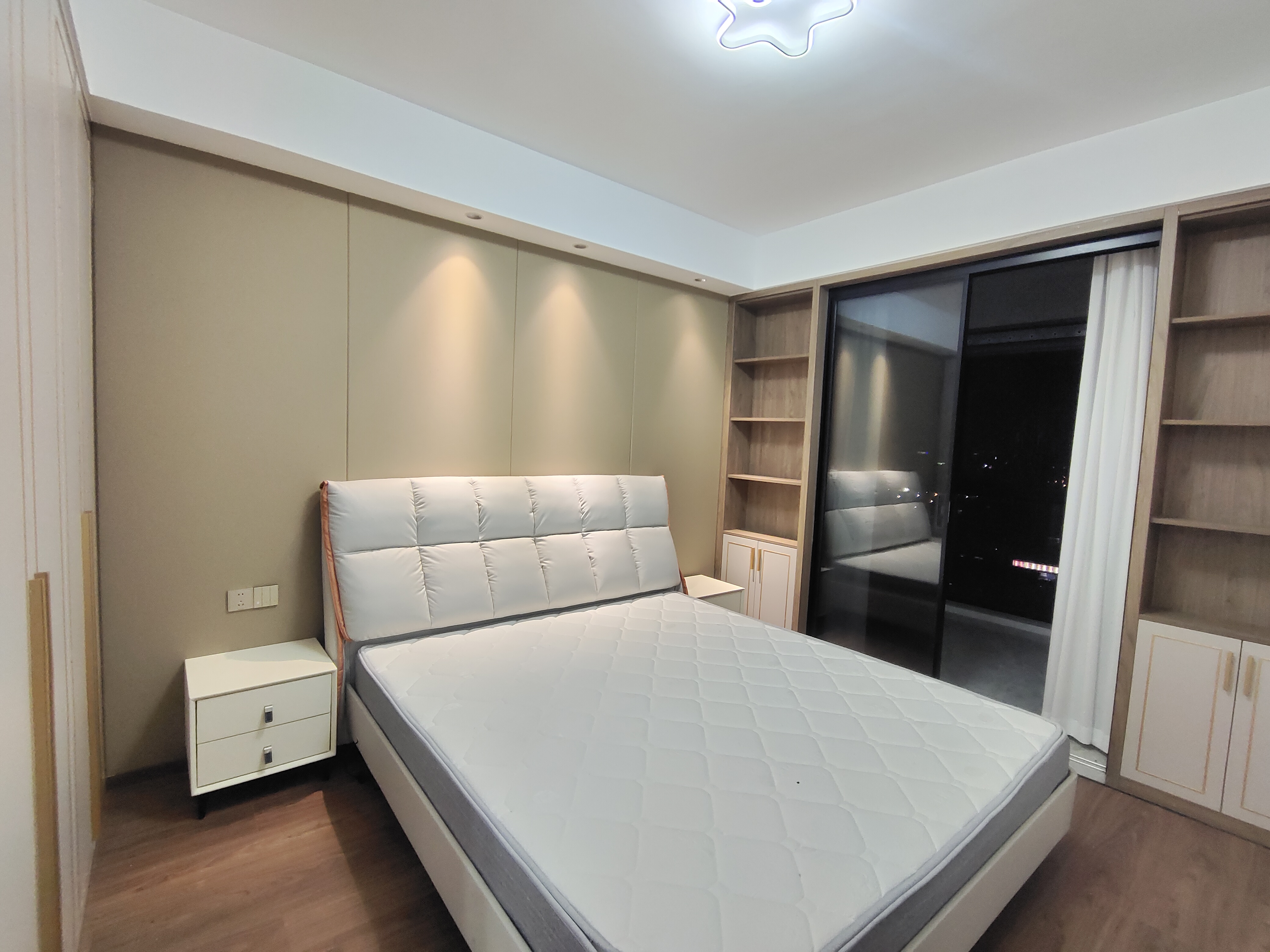 湘银星城  4室2厅2卫    138.0万室内图