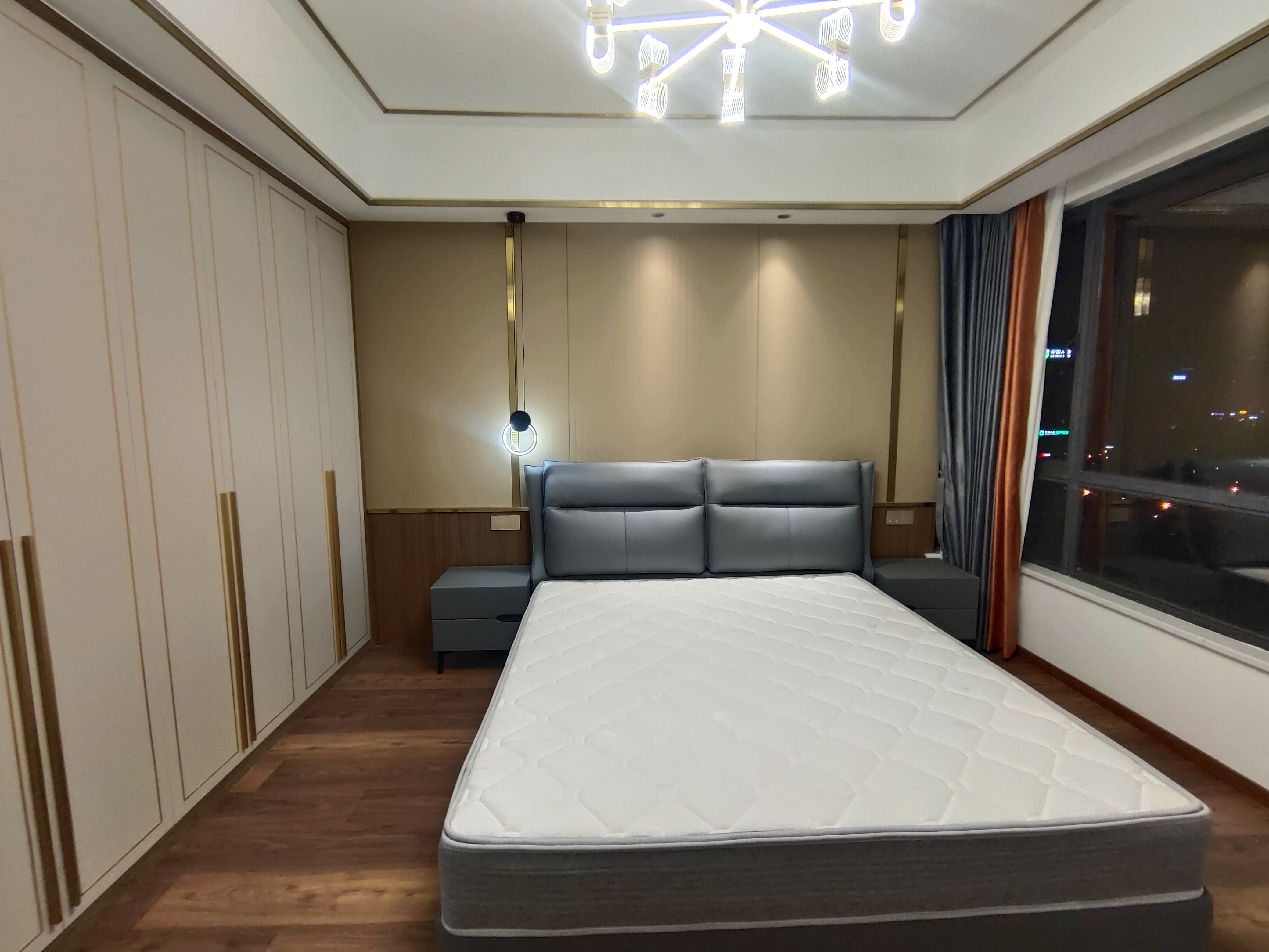 湘银星城  4室2厅2卫    138.0万室内图